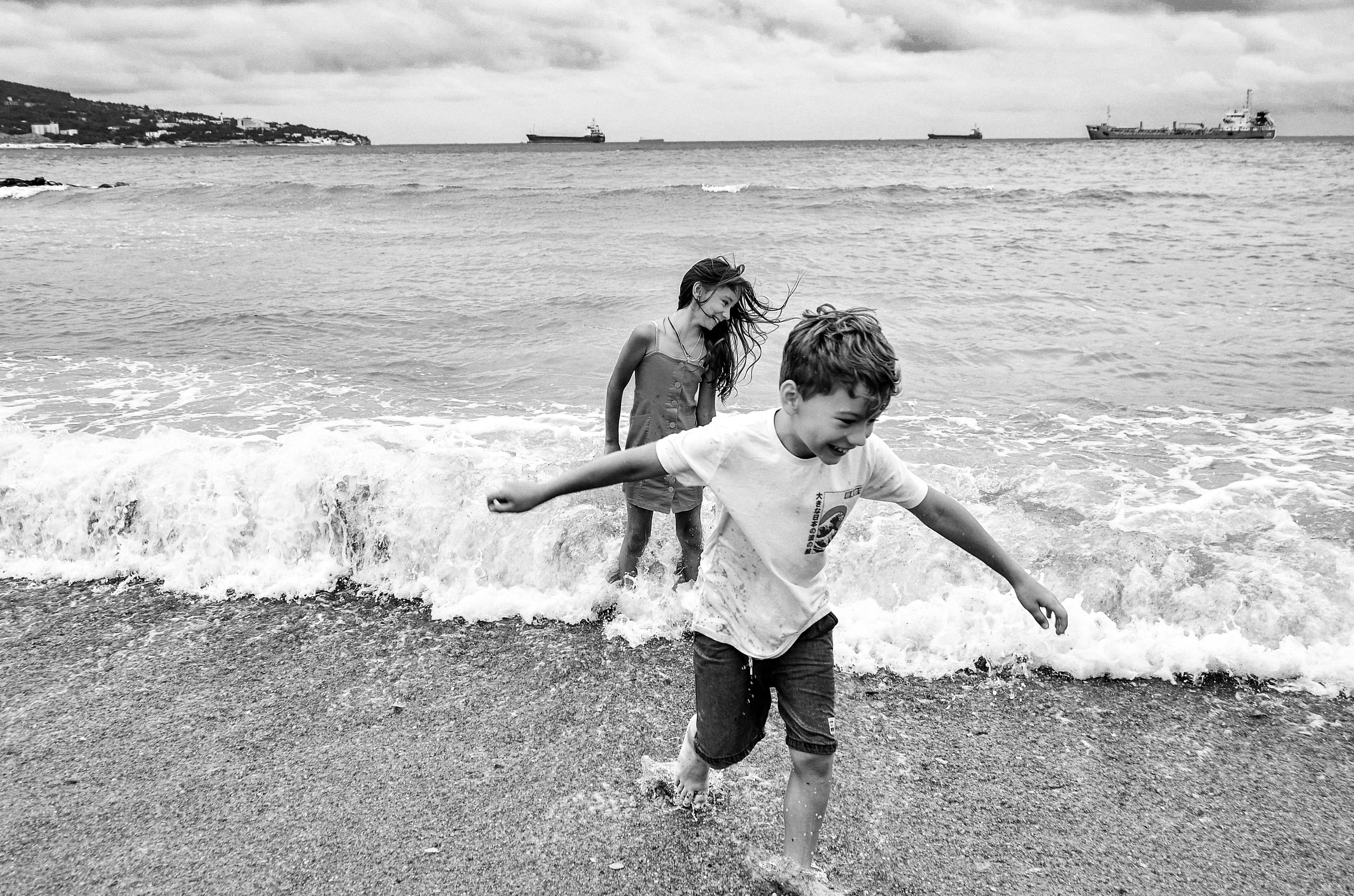 В шторм 🌊. Фотограф Кабардинка · Геленджик