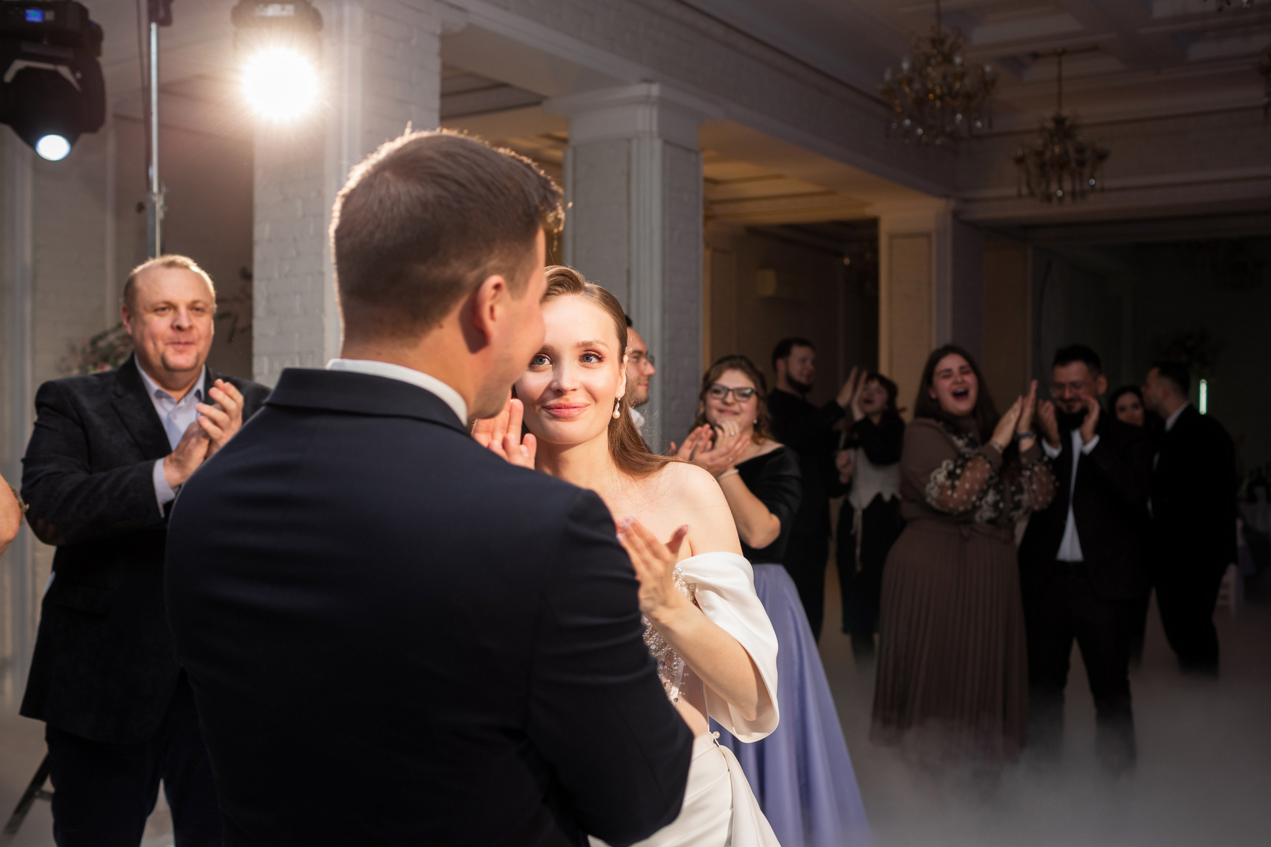 Свадьба в Петербурге в сентябре. Свадебный фотограф Кирилл Белый