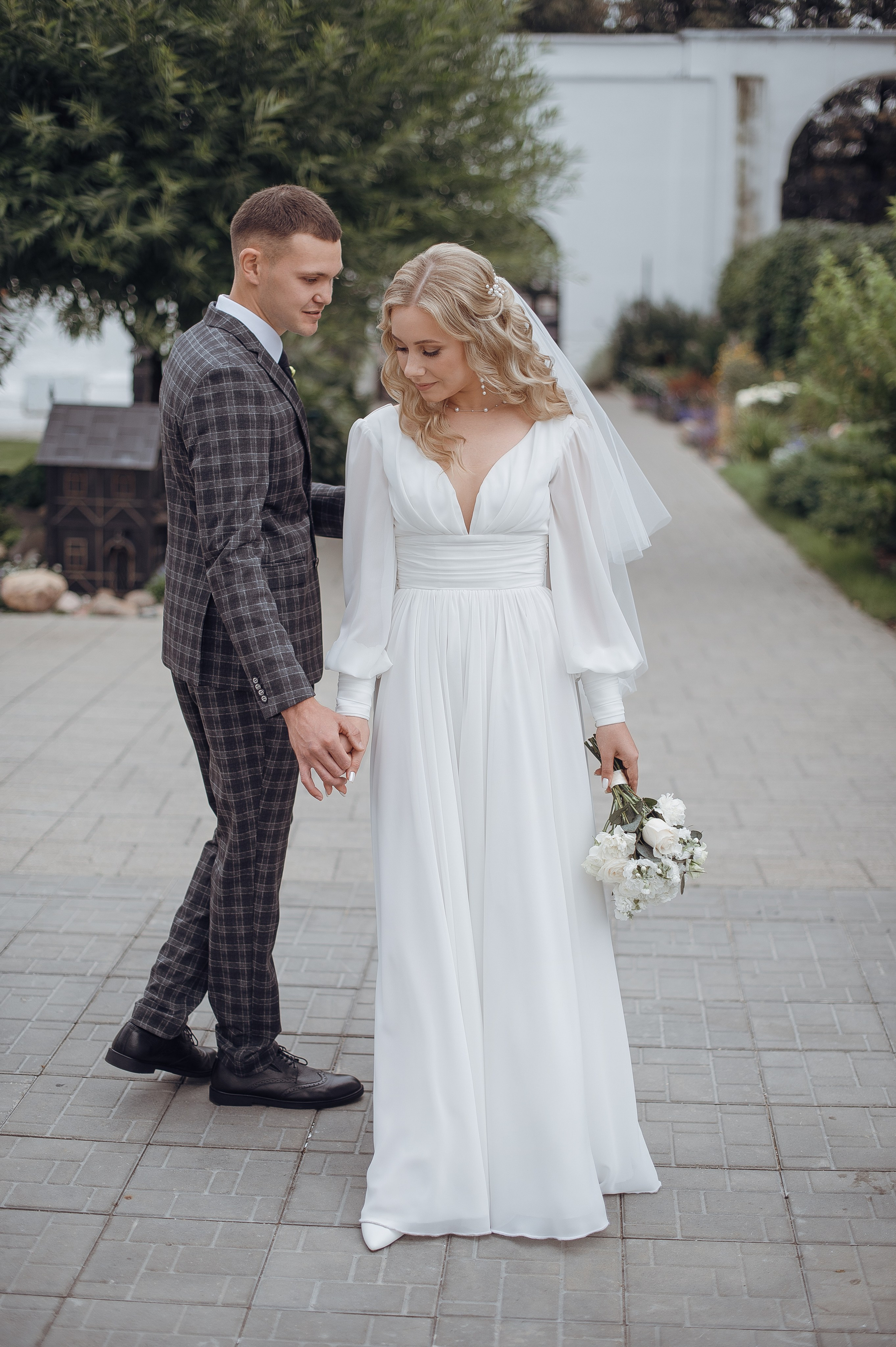 Тёплым осенним днём Николай и Наталья. Свадебный фотограф в Ярославле Денис Медоваров