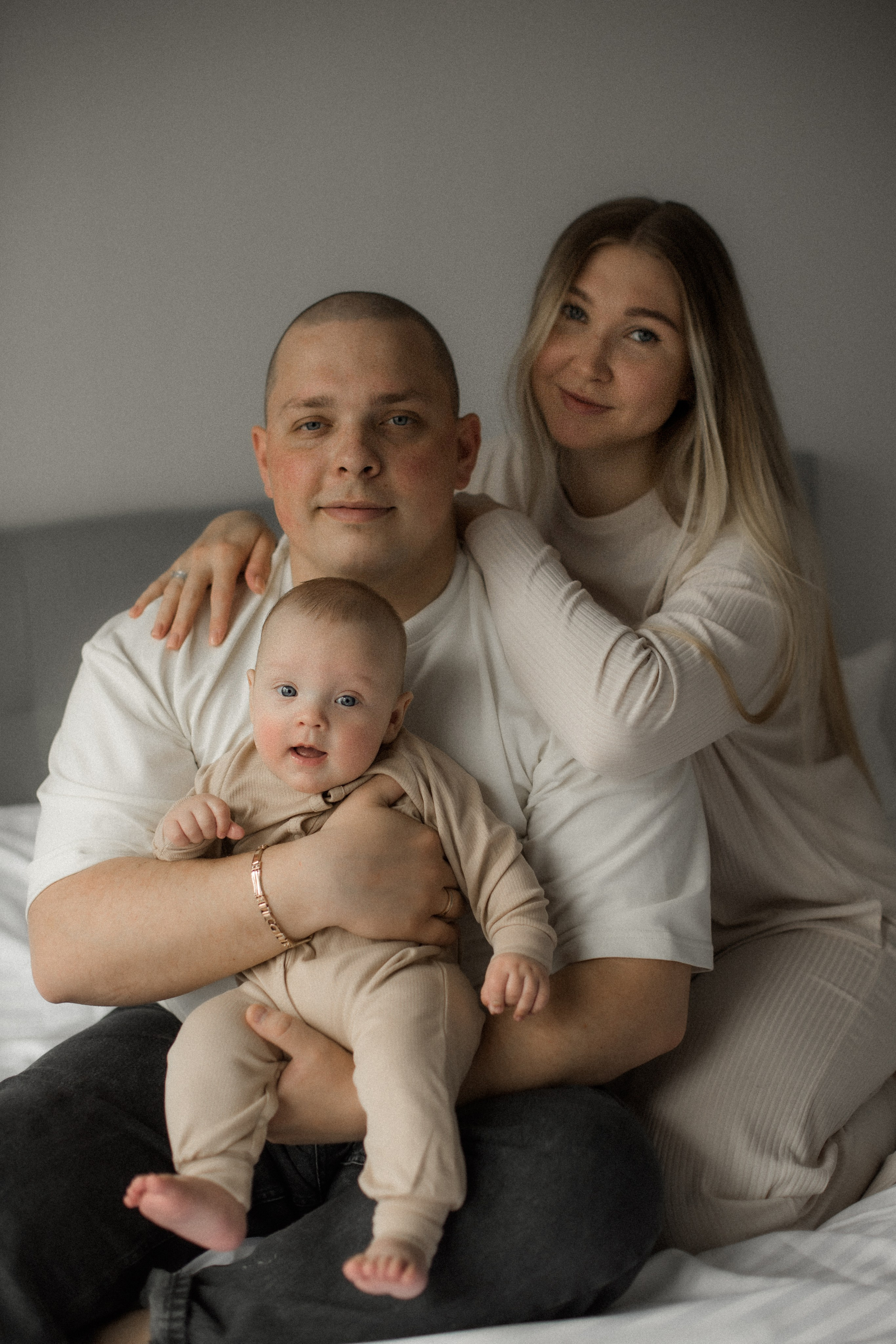 Семейная фотосъемка дома. Фотограф Карпачан Анастасия