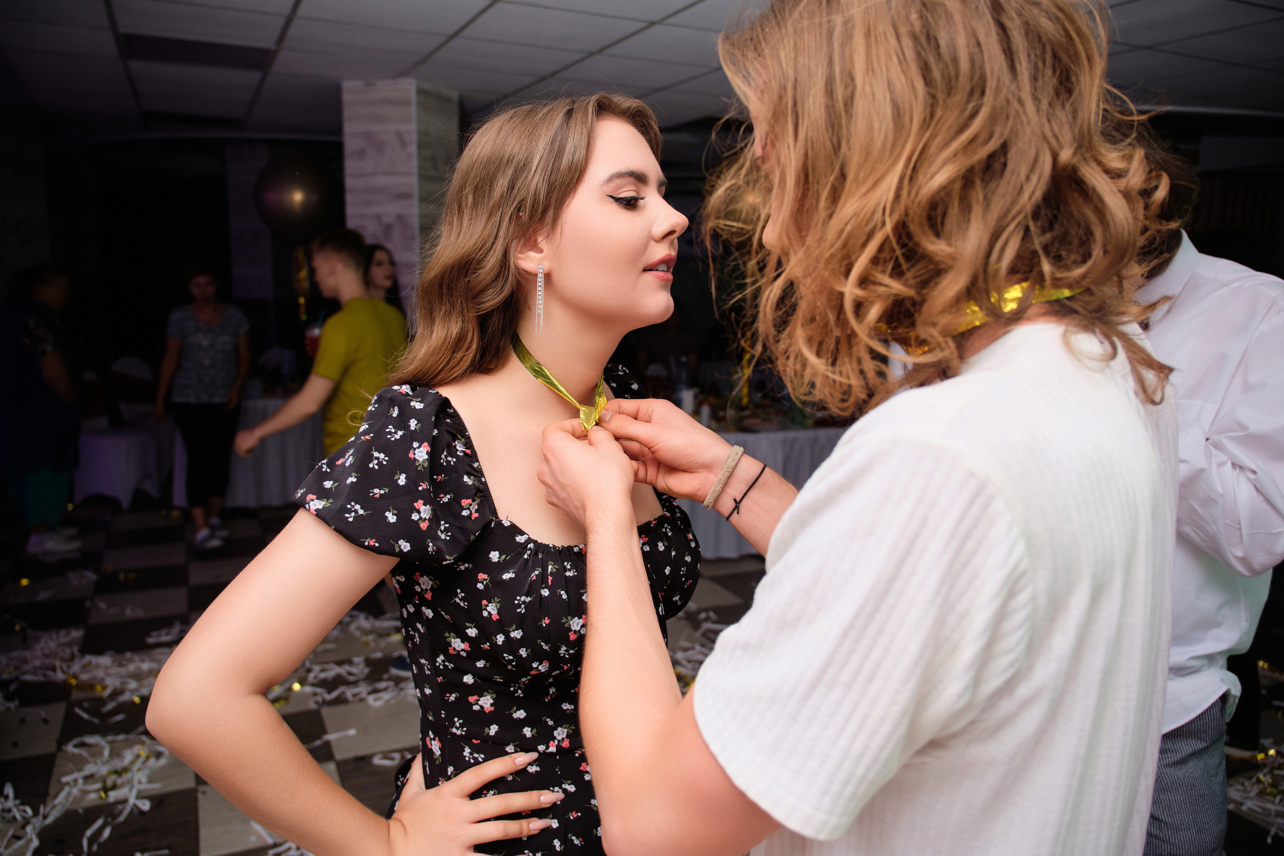 Выпускной 25 гимназии г. Минска. Репортажный фотограф Дмитрий Литвинский. Минск, Беларусь, мир