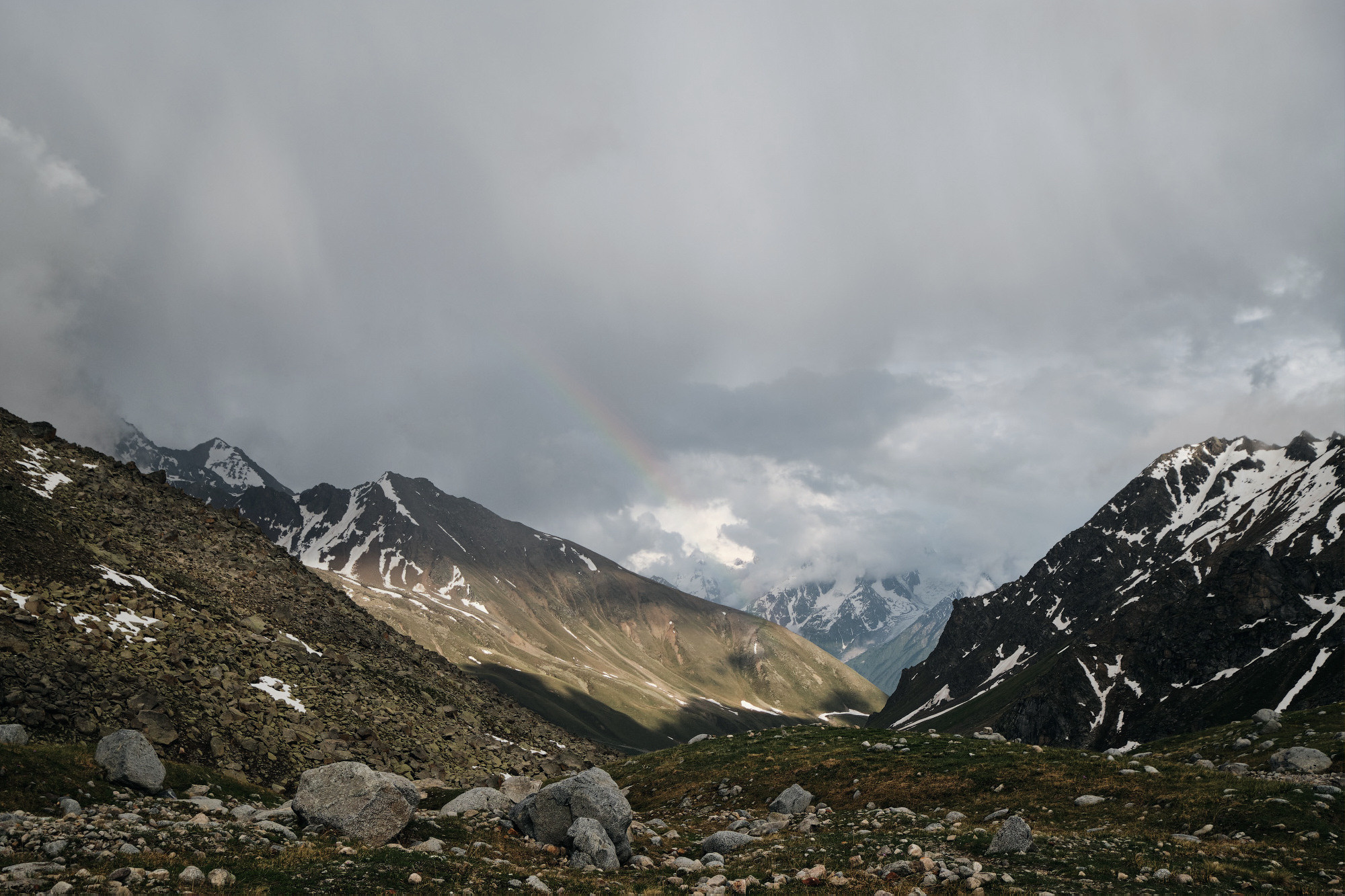 Эльбрус с востока. Июнь 2019 года. Репортажный фотограф Дмитрий Литвинский. Минск, Беларусь, мир