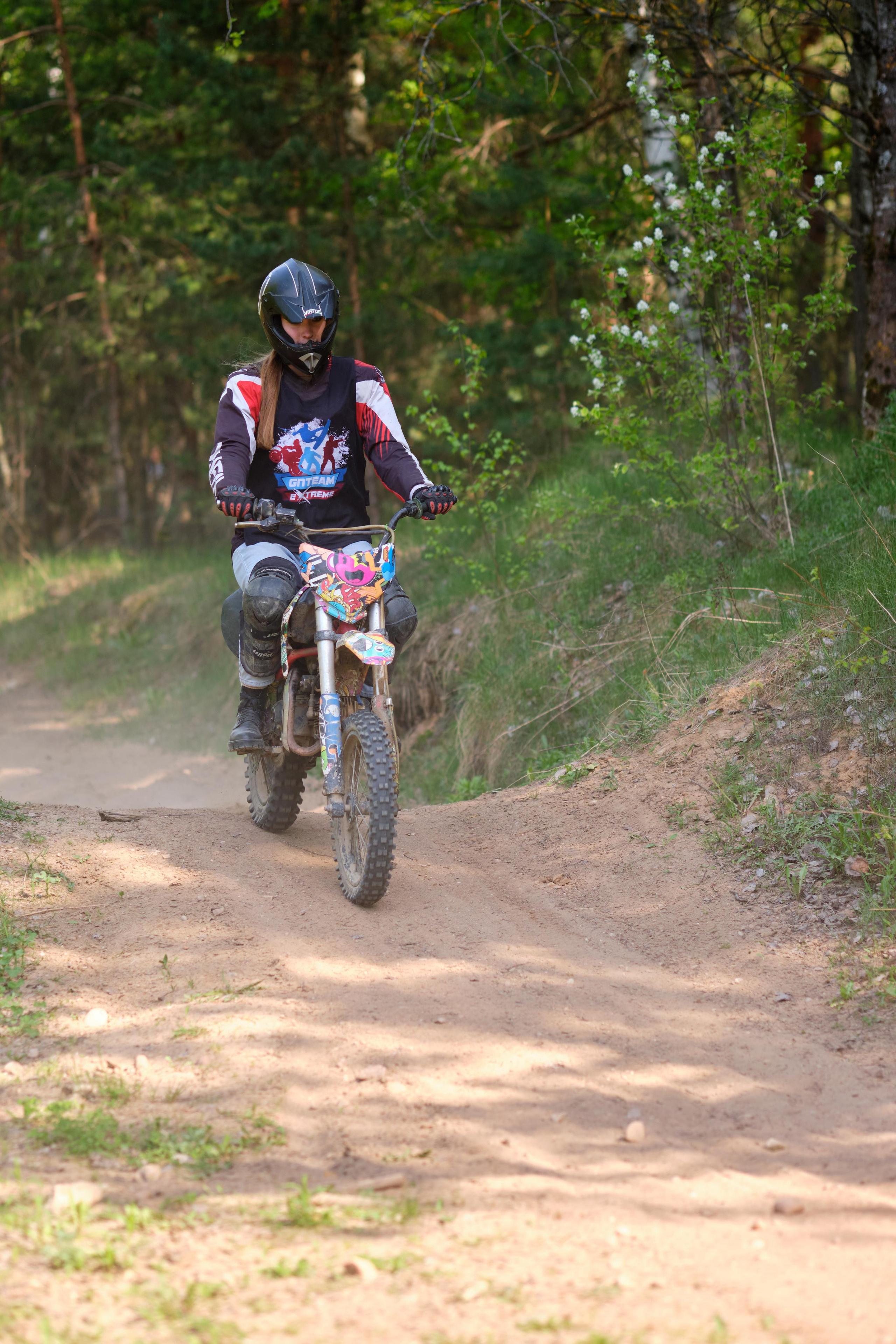 Snos koles. Репортажный фотограф Дмитрий Литвинский. Минск, Беларусь, мир