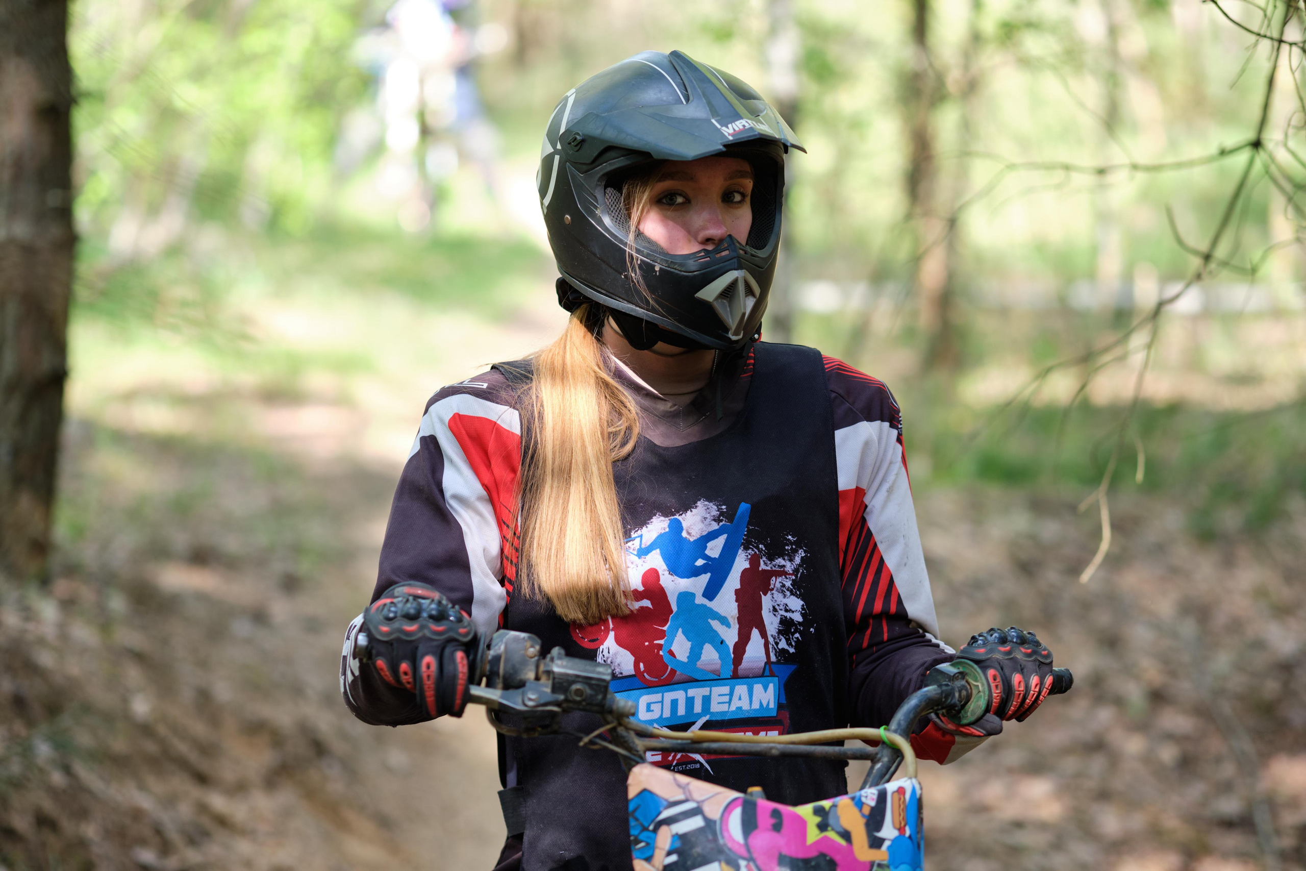 Snos koles. Репортажный фотограф Дмитрий Литвинский. Минск, Беларусь, мир