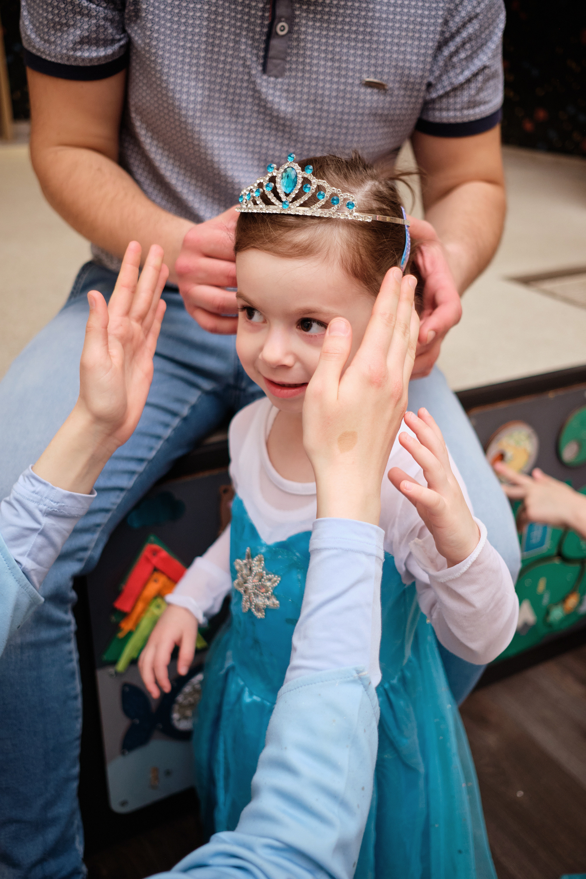 Детский день рождения Авроры в пространстве Мамский дом. Репортажный фотограф Дмитрий Литвинский. Минск, Беларусь, мир