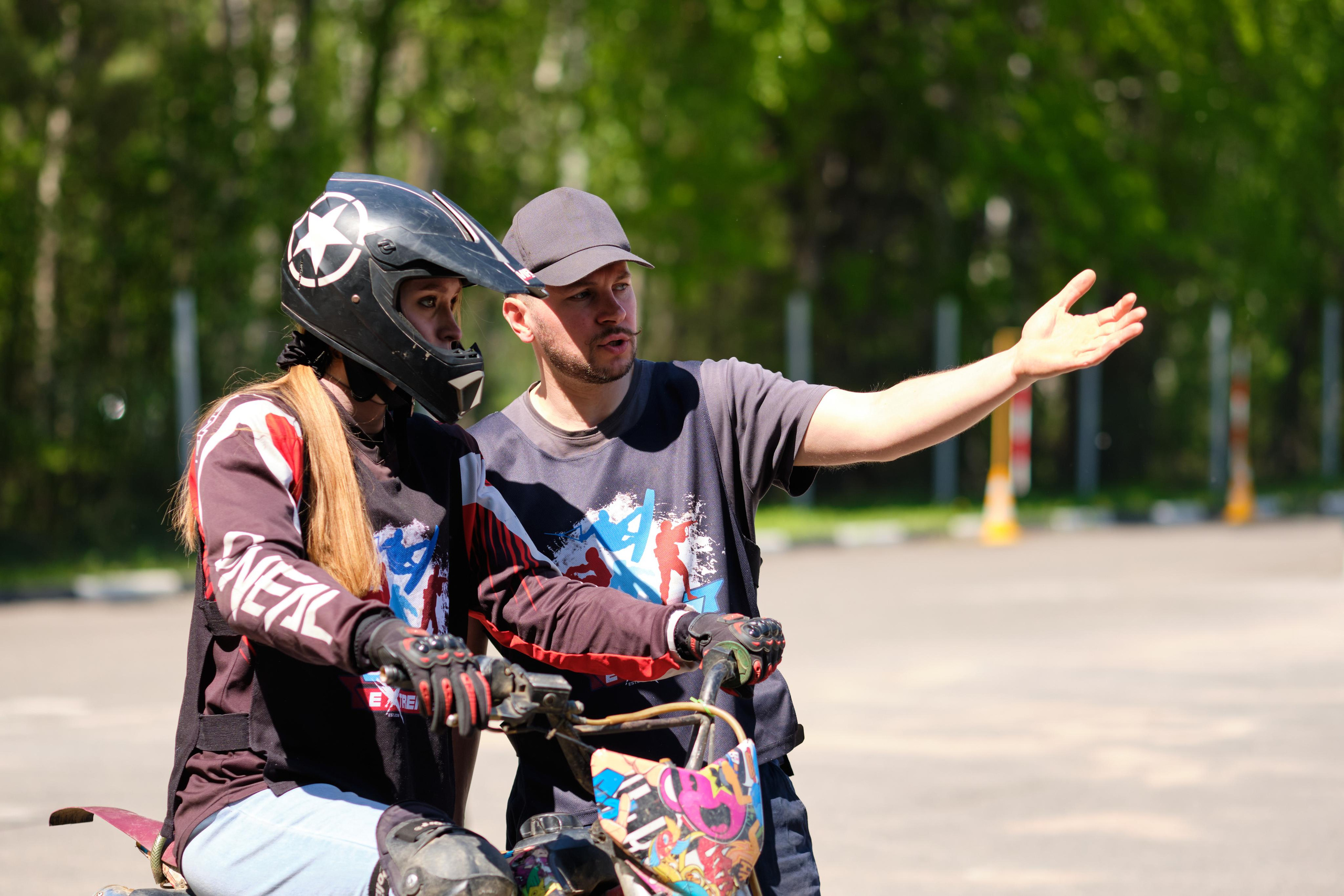 Snos koles. Репортажный фотограф Дмитрий Литвинский. Минск, Беларусь, мир