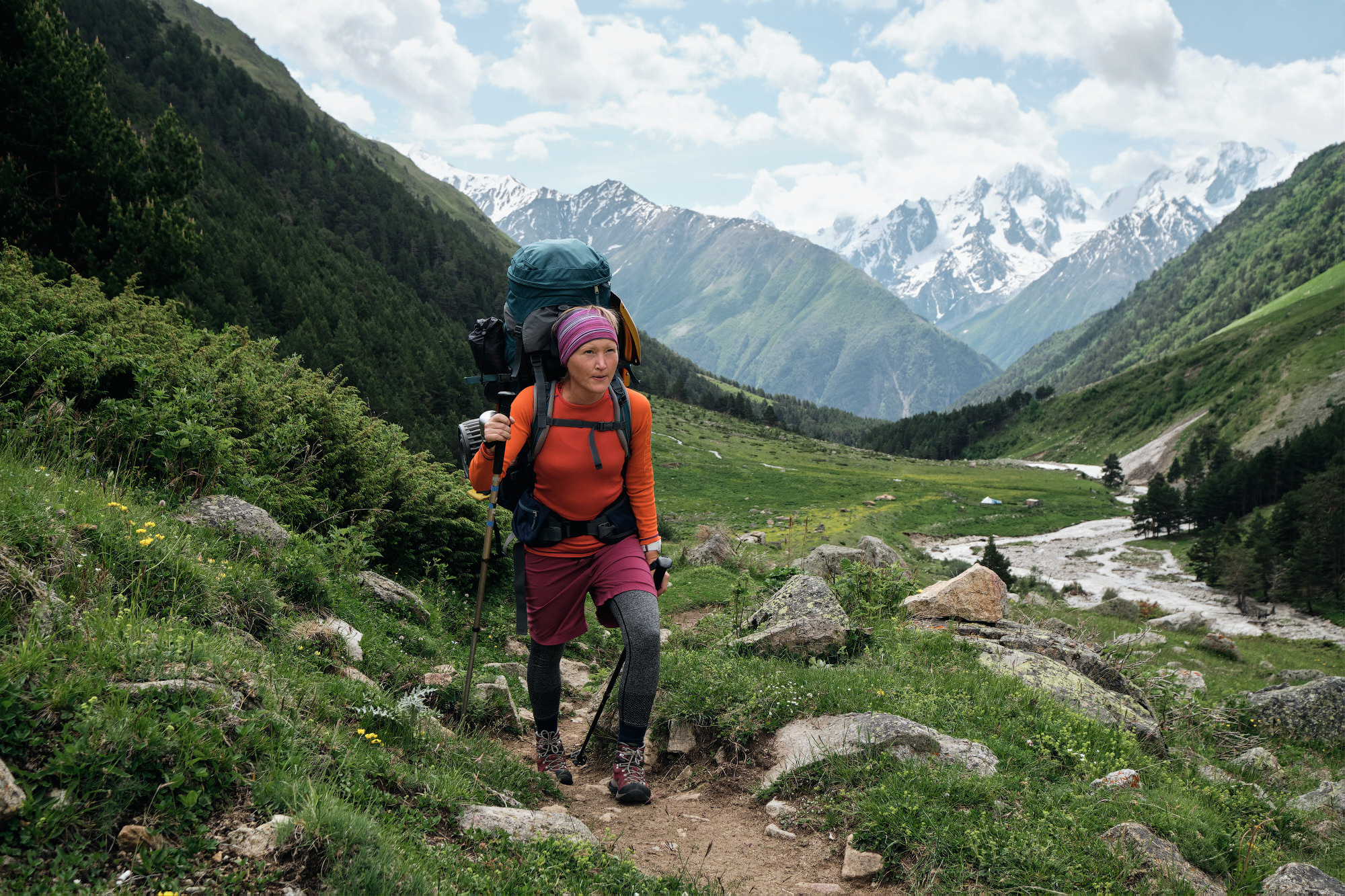 Эльбрус с востока. Июнь 2019 года. Репортажный фотограф Дмитрий Литвинский. Минск, Беларусь, мир