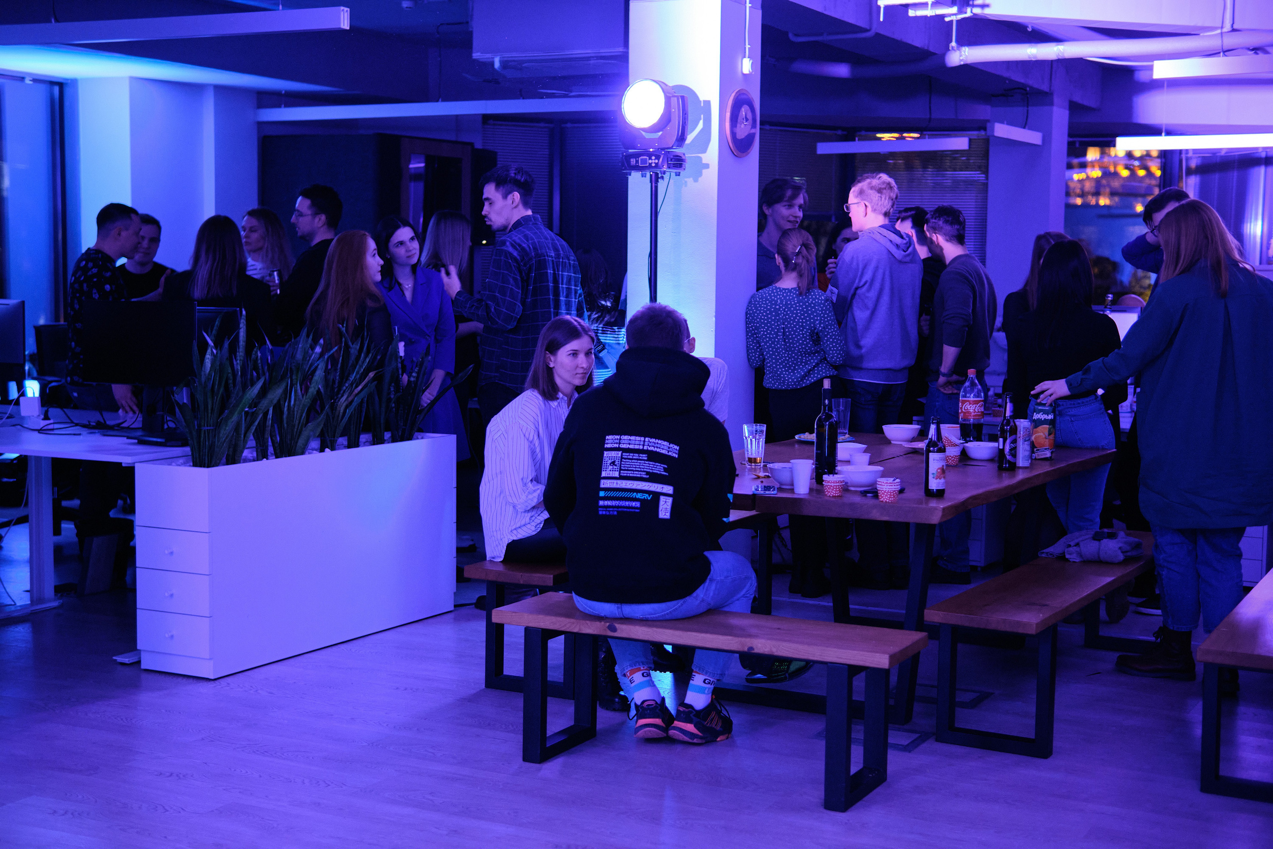 Корпоратив Mapbox в офисе компании. Репортажный фотограф Дмитрий Литвинский. Минск, Беларусь, мир