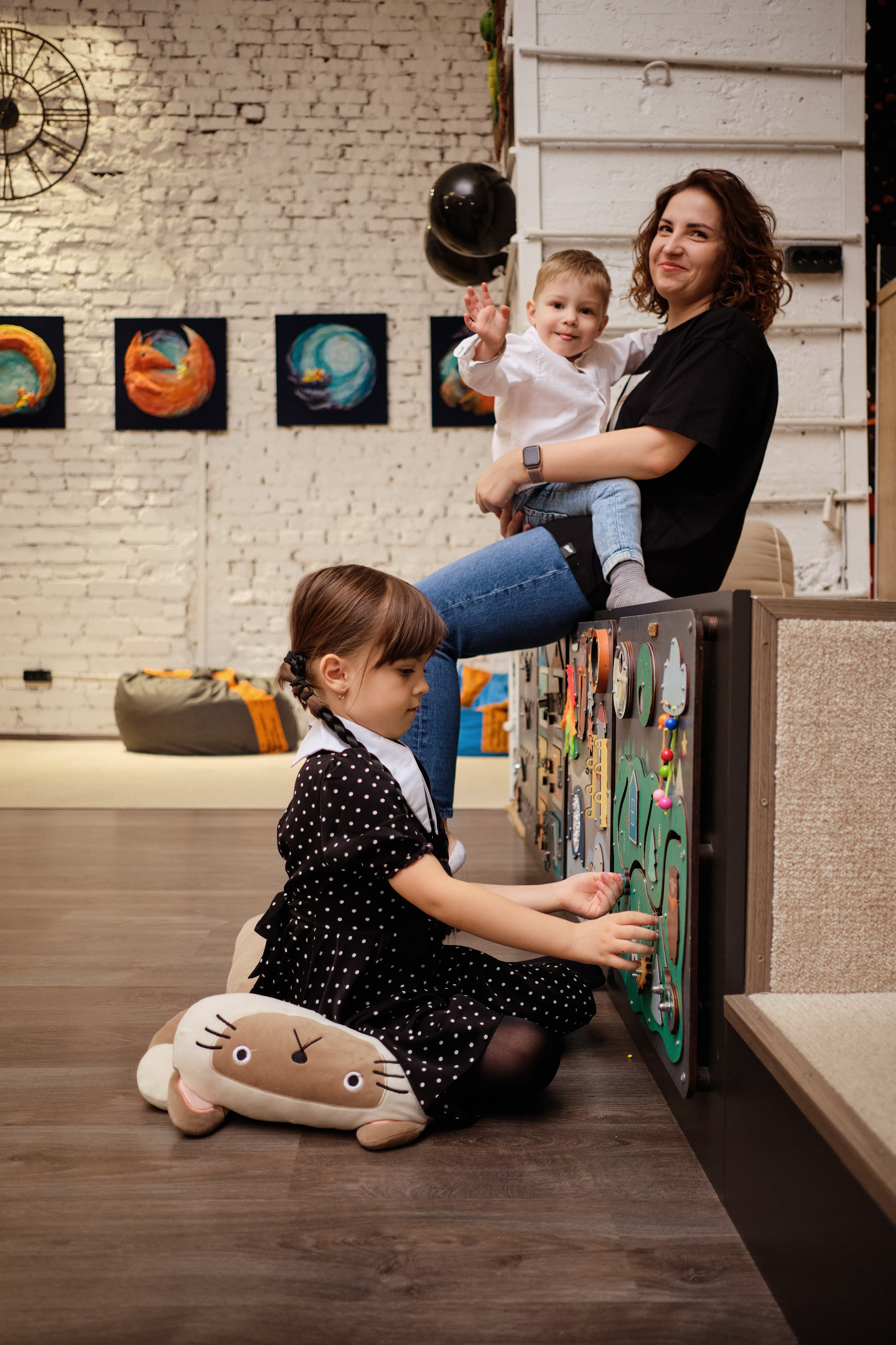 Детский день рождения Авроры в пространстве Мамский дом. Репортажный фотограф Дмитрий Литвинский. Минск, Беларусь, мир