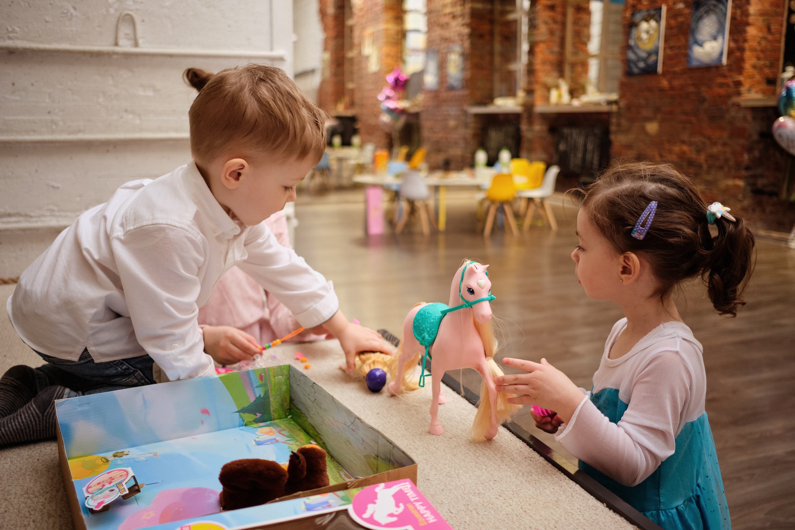 Детский день рождения Авроры в пространстве Мамский дом. Репортажный фотограф Дмитрий Литвинский. Минск, Беларусь, мир
