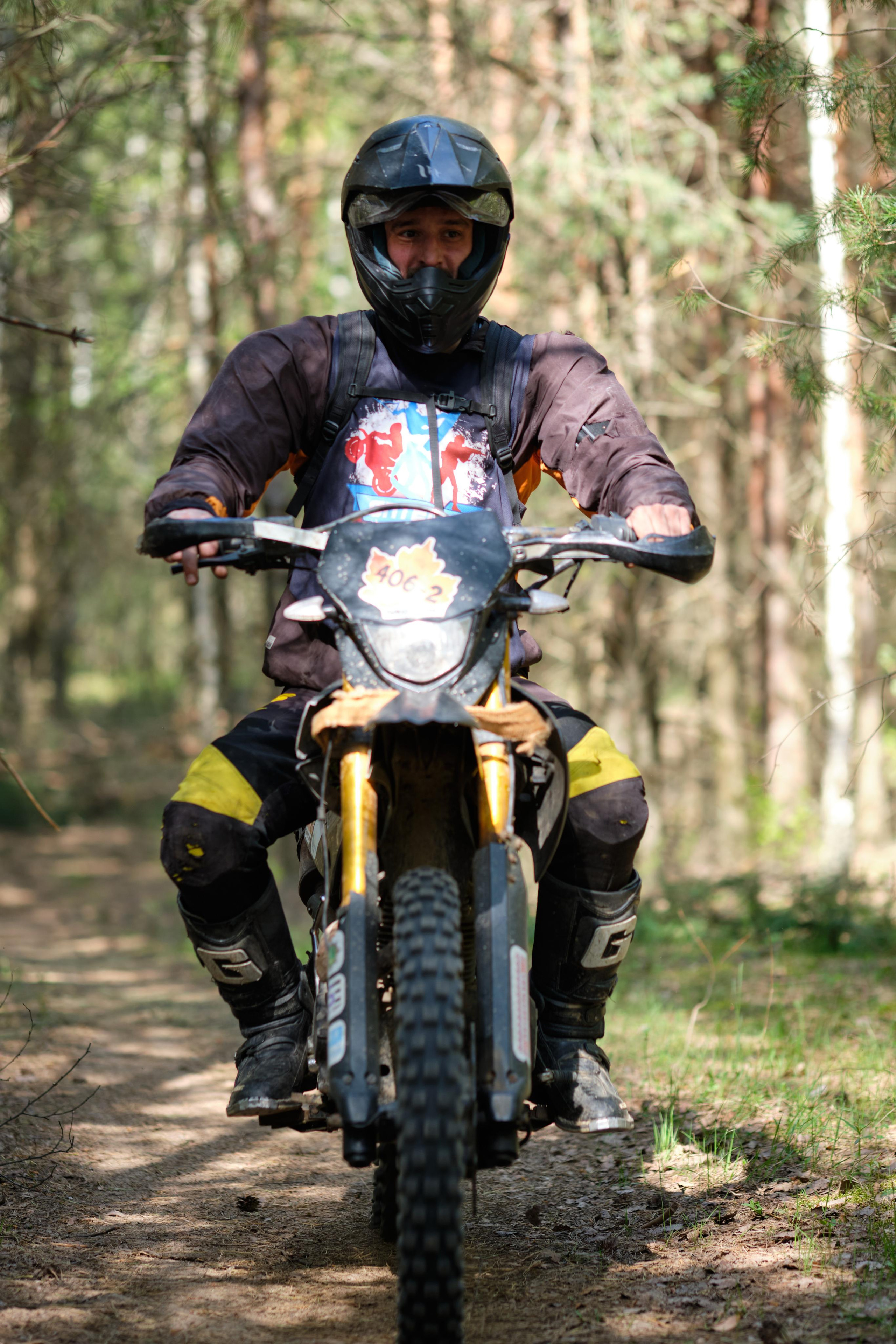 Snos koles. Репортажный фотограф Дмитрий Литвинский. Минск, Беларусь, мир