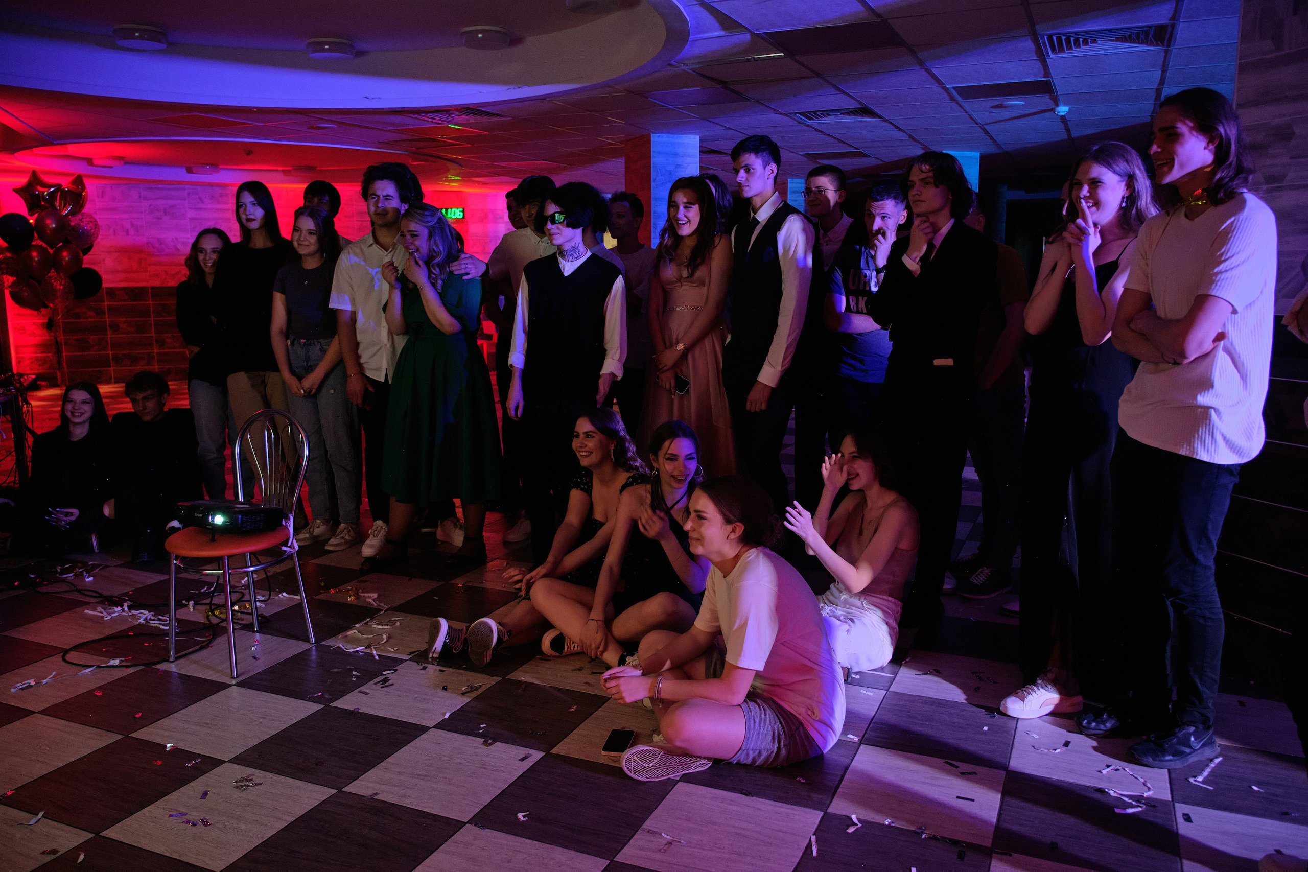 Выпускной 25 гимназии г. Минска. Репортажный фотограф Дмитрий Литвинский. Минск, Беларусь, мир