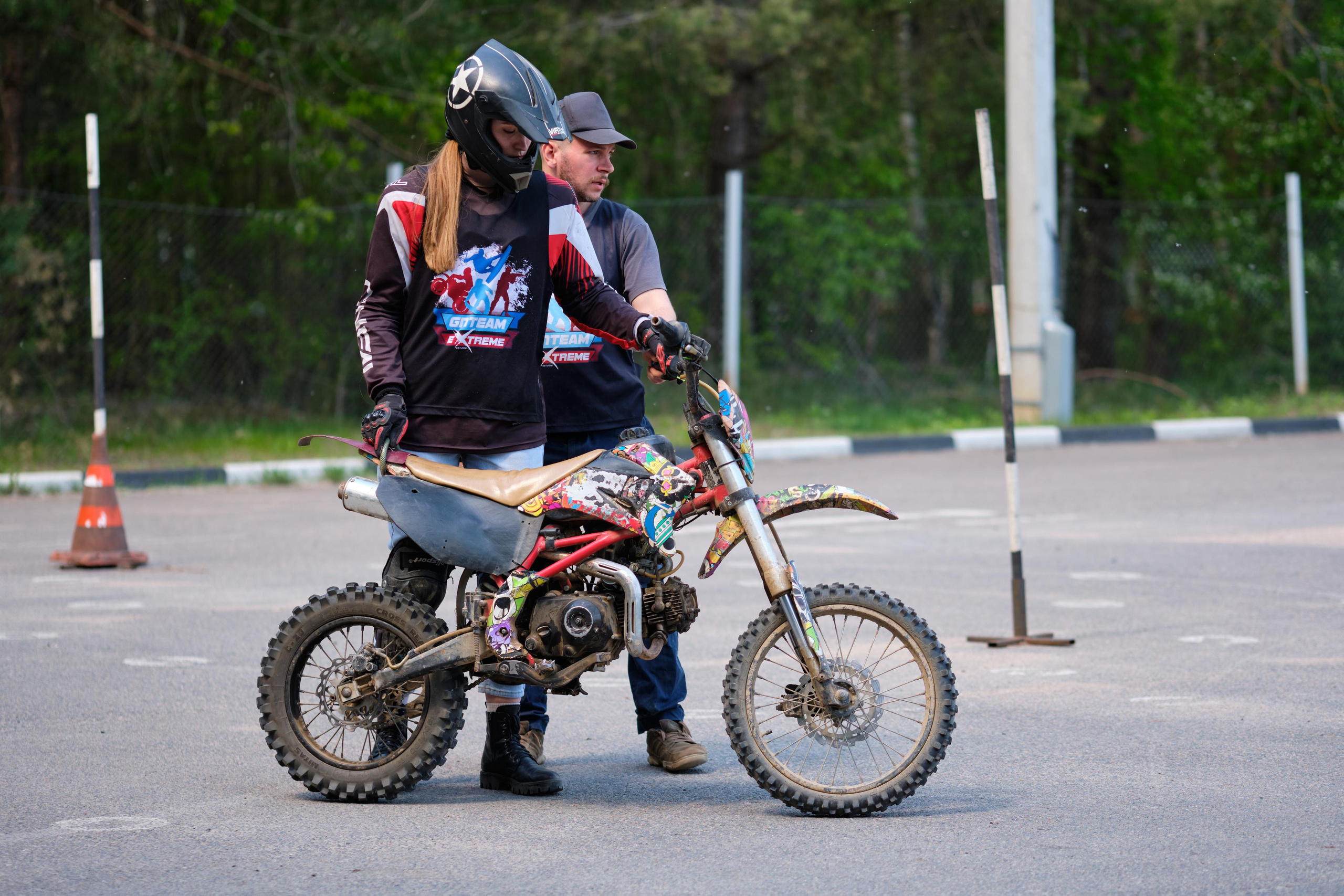 Snos koles. Репортажный фотограф Дмитрий Литвинский. Минск, Беларусь, мир