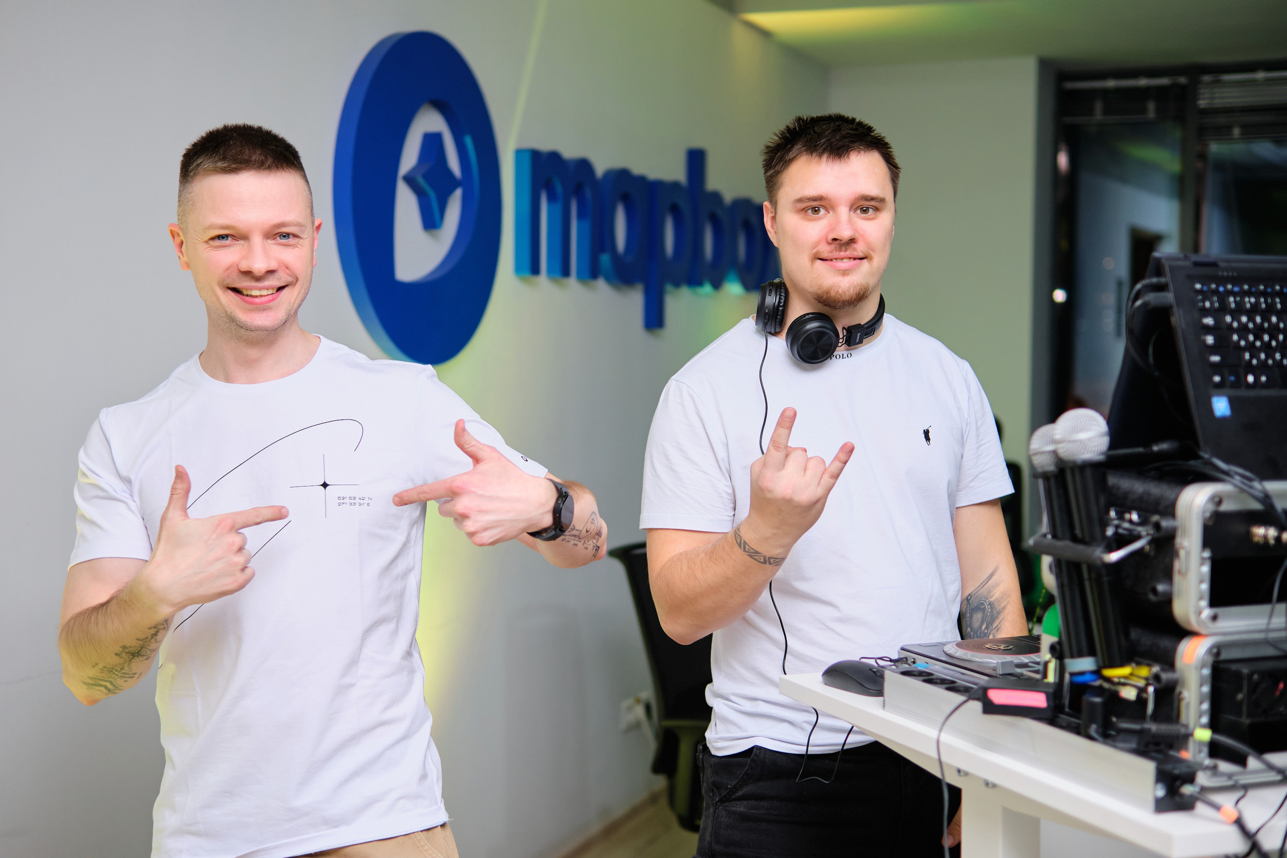 Корпоратив Mapbox в офисе компании. Репортажный фотограф Дмитрий Литвинский. Минск, Беларусь, мир