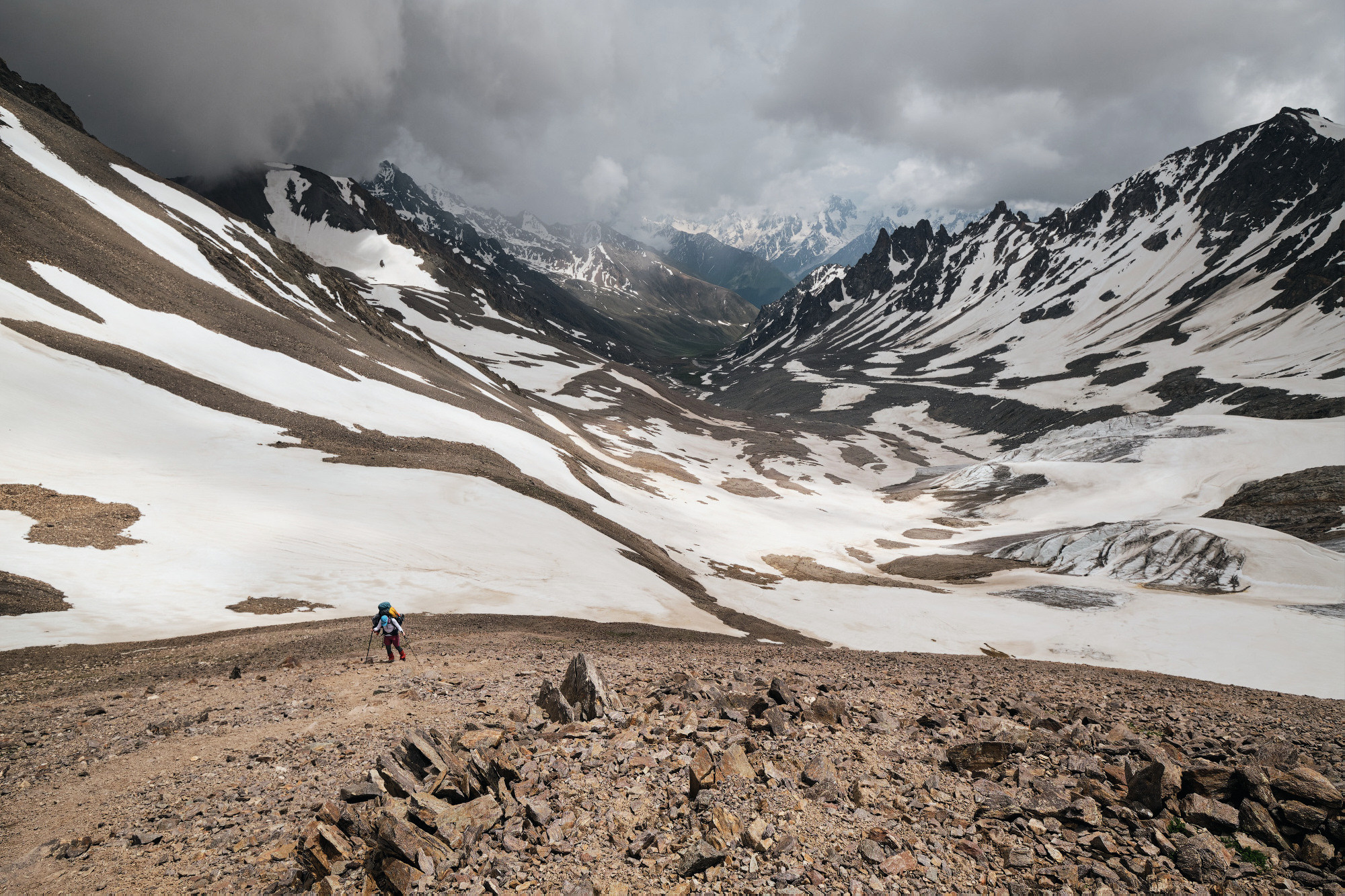 Эльбрус с востока. Июнь 2019 года. Репортажный фотограф Дмитрий Литвинский. Минск, Беларусь, мир