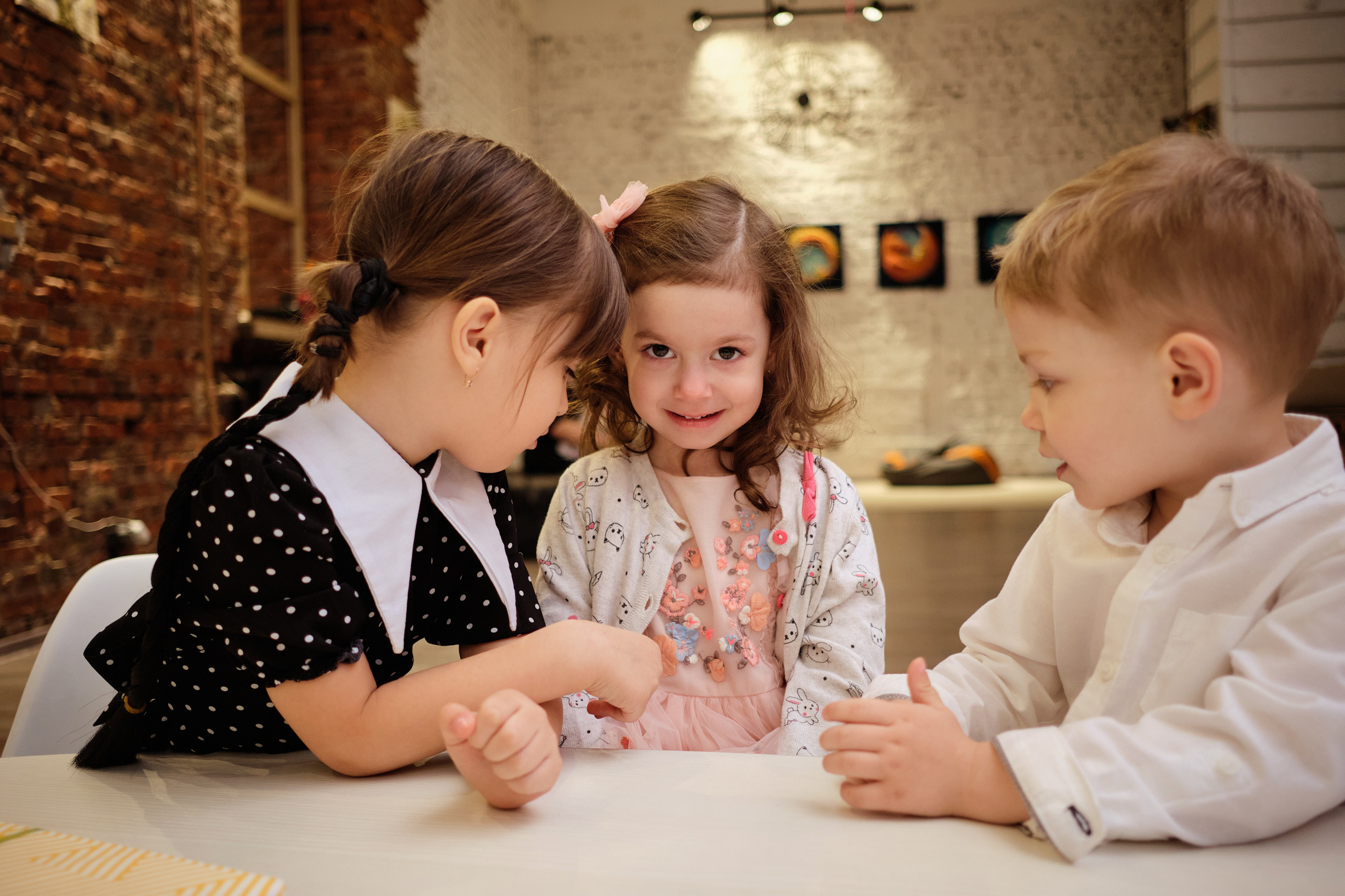 Детский день рождения Авроры в пространстве Мамский дом. Репортажный фотограф Дмитрий Литвинский. Минск, Беларусь, мир