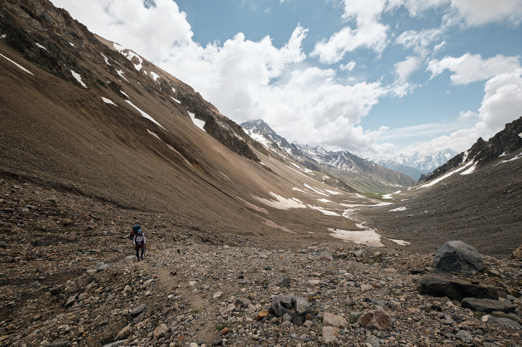 Эльбрус с востока. Июнь 2019 года. Репортажный фотограф Дмитрий Литвинский. Минск, Беларусь, мир