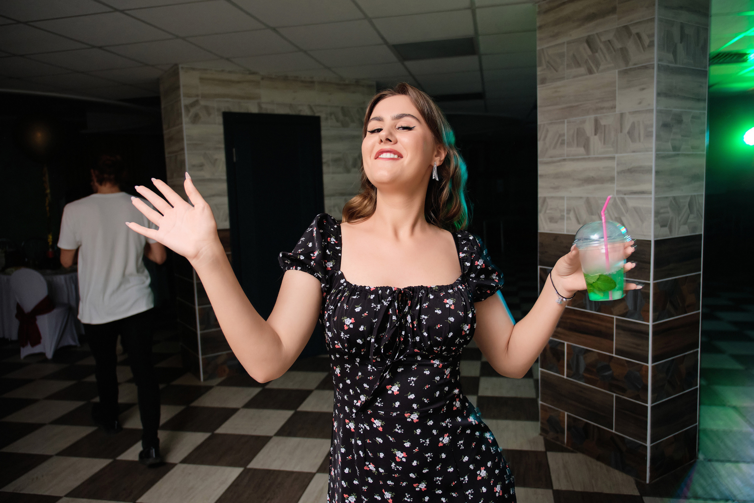 Выпускной 25 гимназии г. Минска. Репортажный фотограф Дмитрий Литвинский. Минск, Беларусь, мир