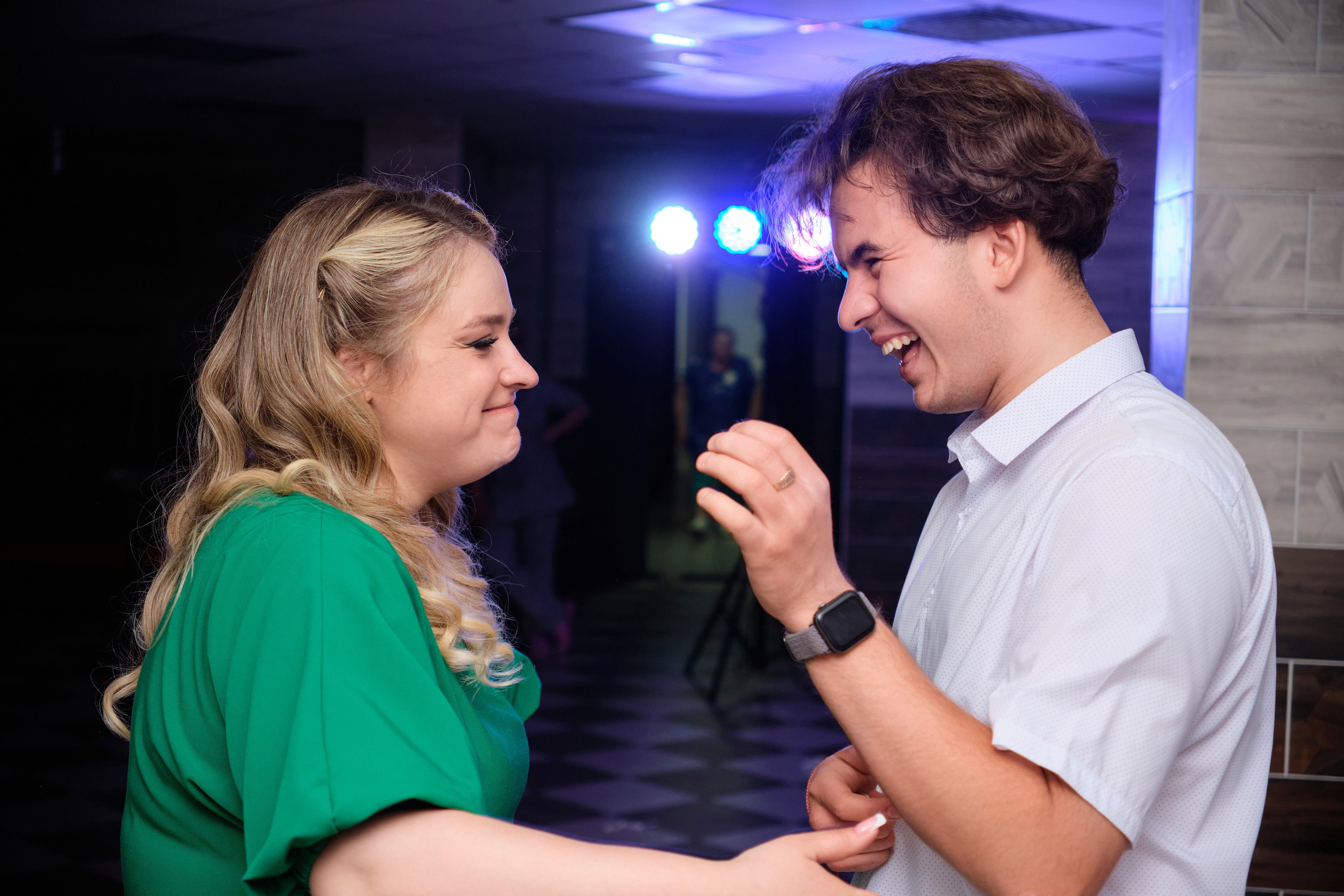 Выпускной 25 гимназии г. Минска. Репортажный фотограф Дмитрий Литвинский. Минск, Беларусь, мир