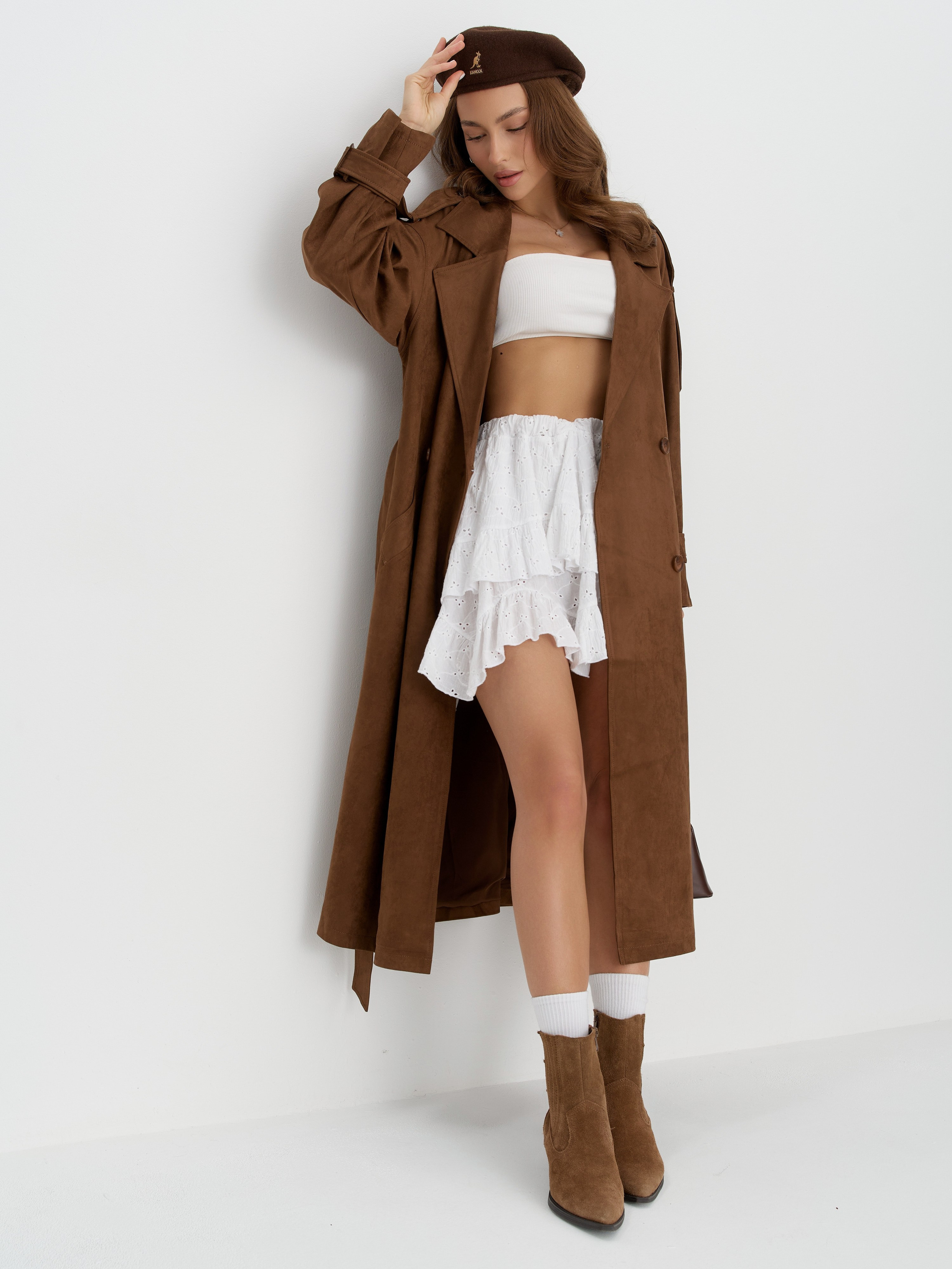 Тренчи. Фотограф для маркетплейсов в Москве