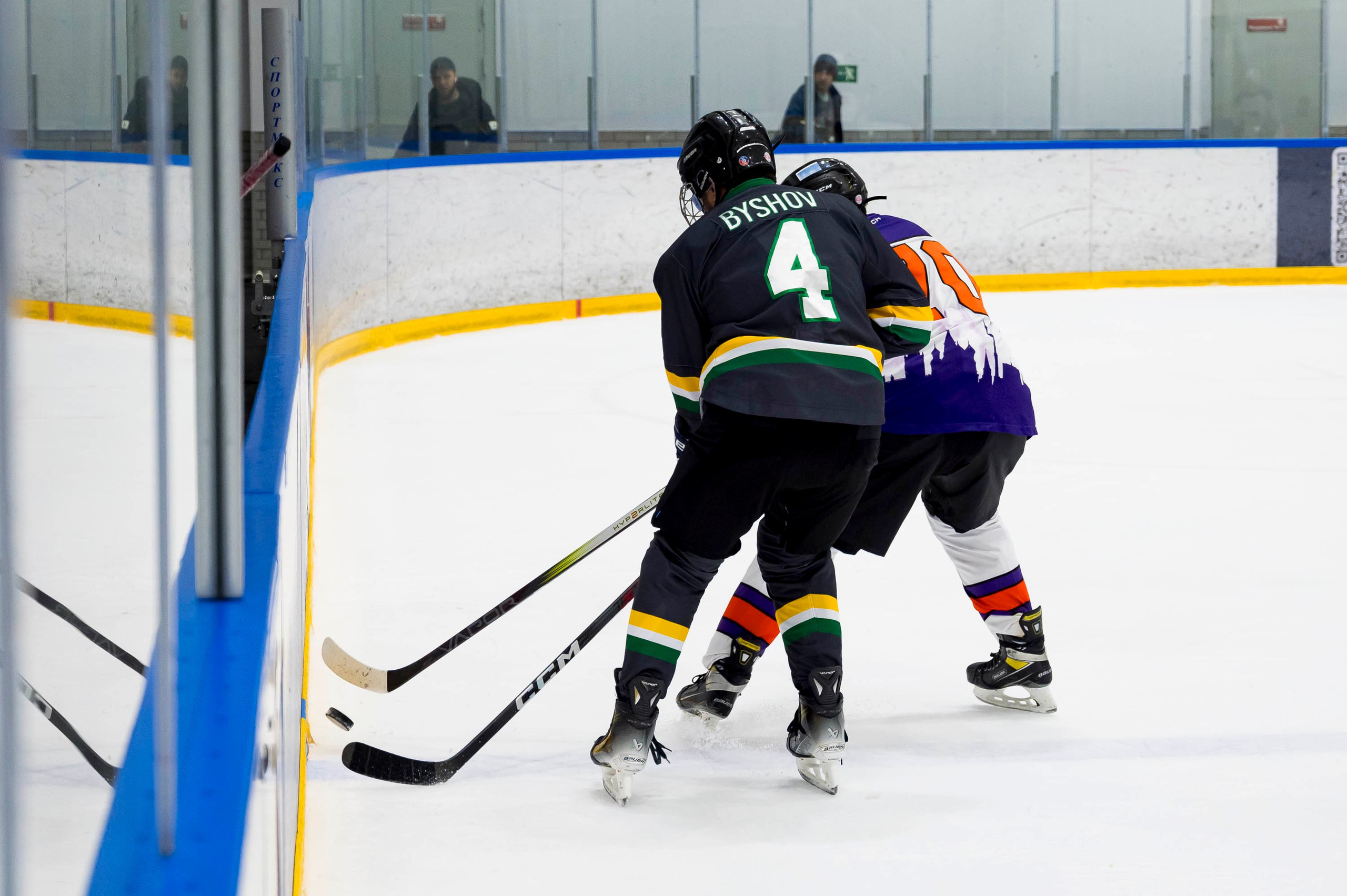 Хоккейный матч корпоративной команды Зарубежнефть. Репортажный фотограф и видеограф Слава Думчев. Тимбилдинги, отчетники, корпоративы