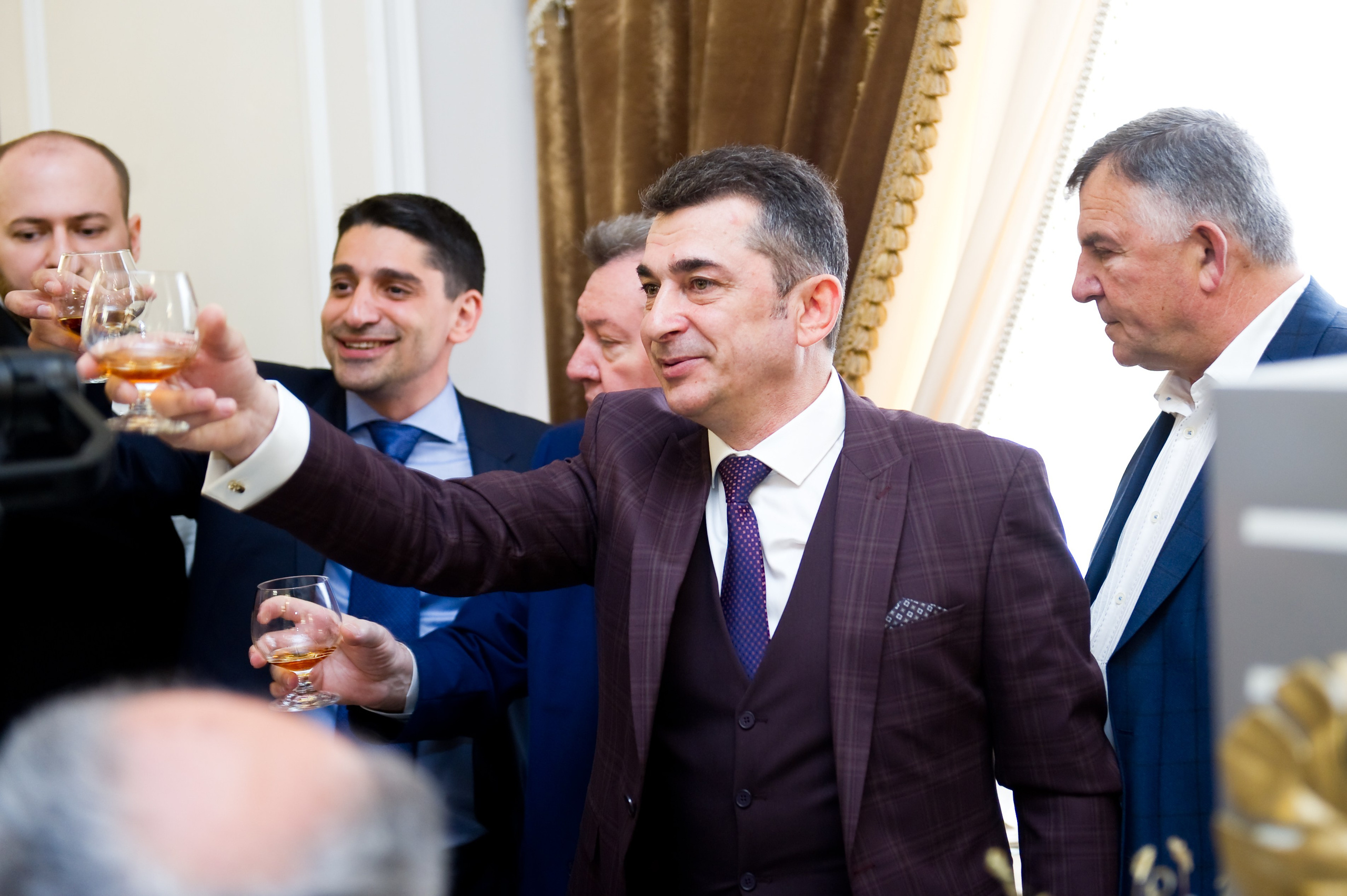 Свадьба Ашота и Ларисы. Репортажный фотограф и видеограф Слава Думчев. Тимбилдинги, отчетники, корпоративы