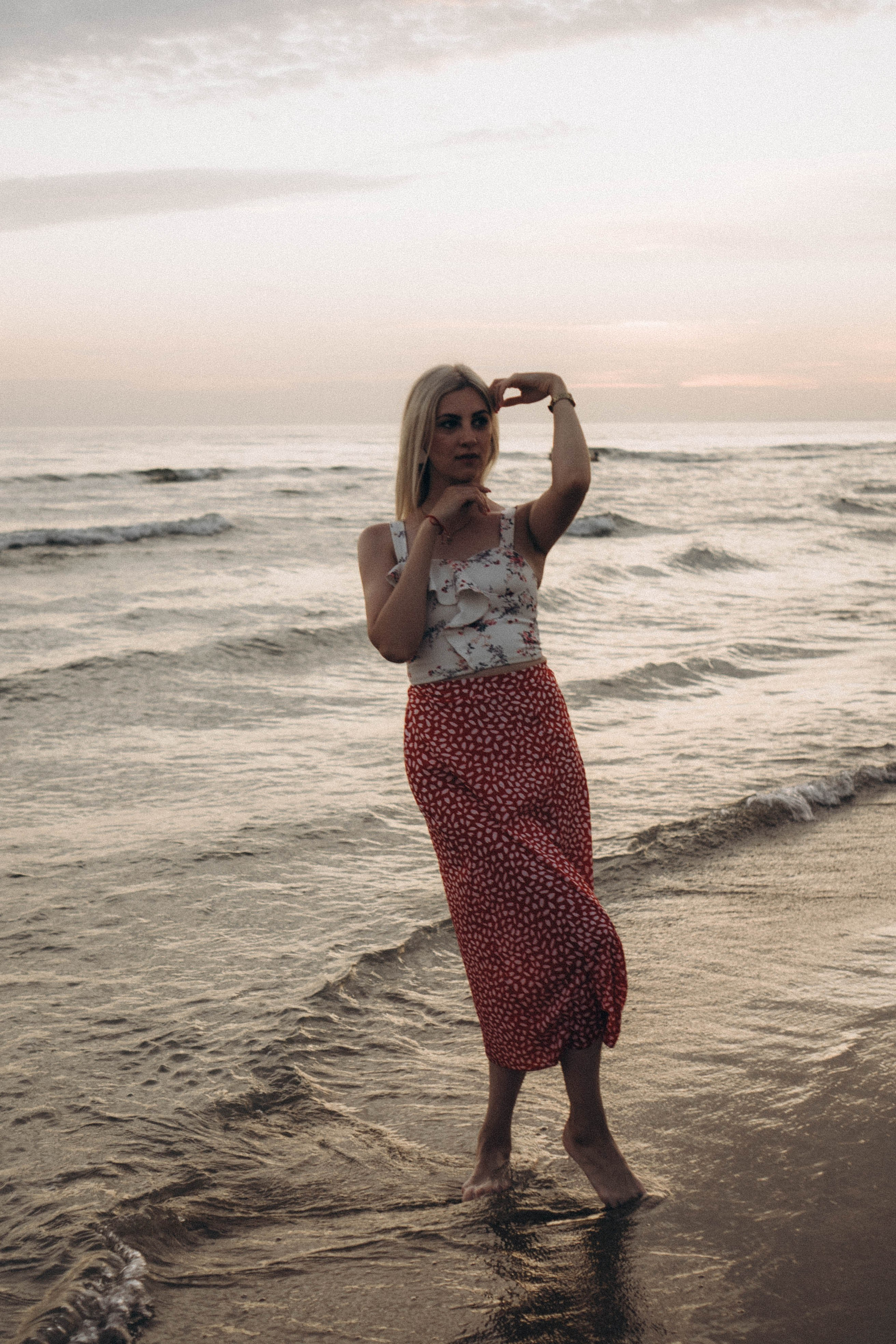 Июльский вечер на берегу черного моря. Профессиональный фотограф, Санкт-Петербург — Виктория Богомолова