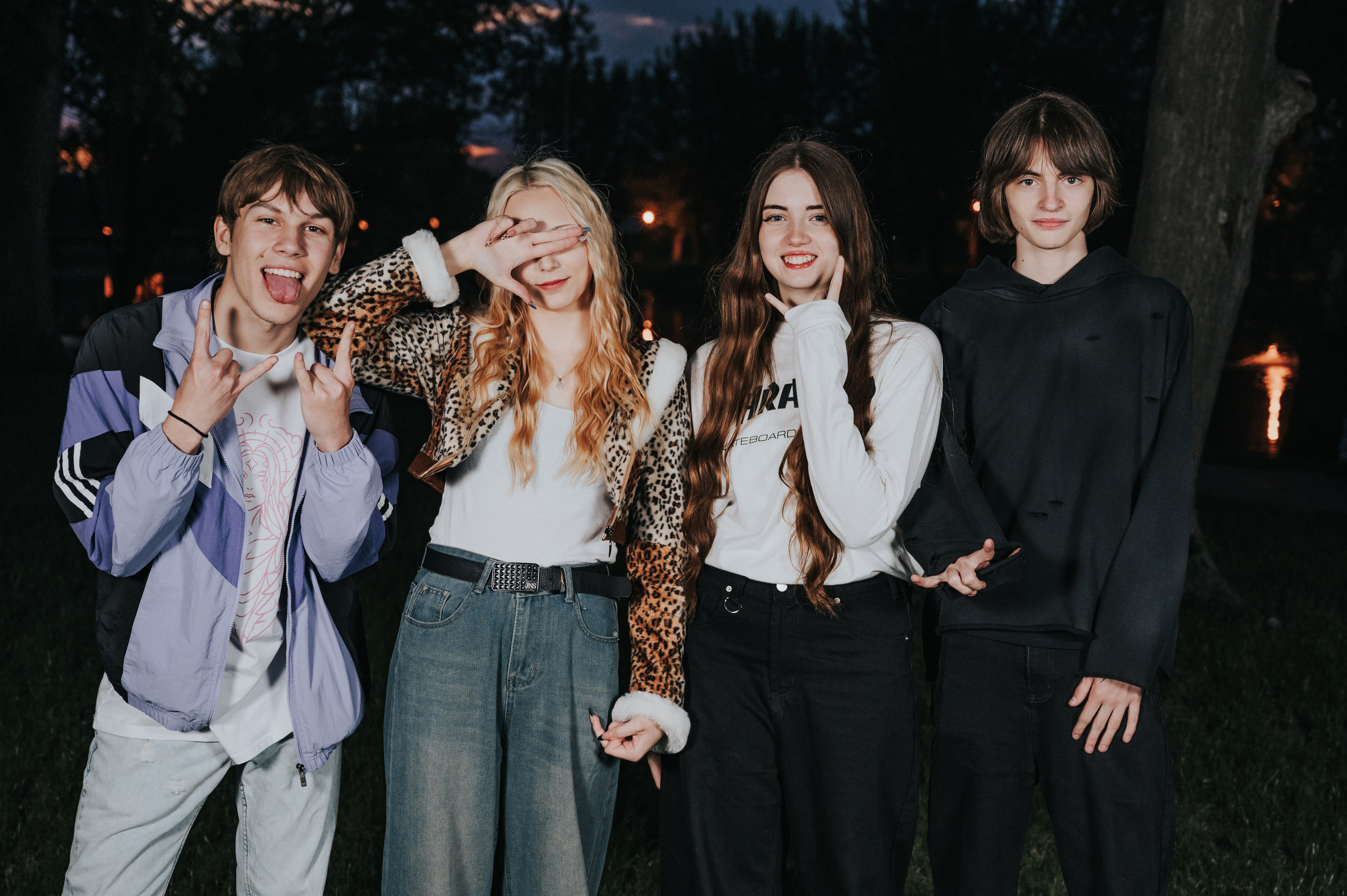 Ночная. Выпускные альбомы и Школьный фотограф в Алексеевке, Бирюче, Красном