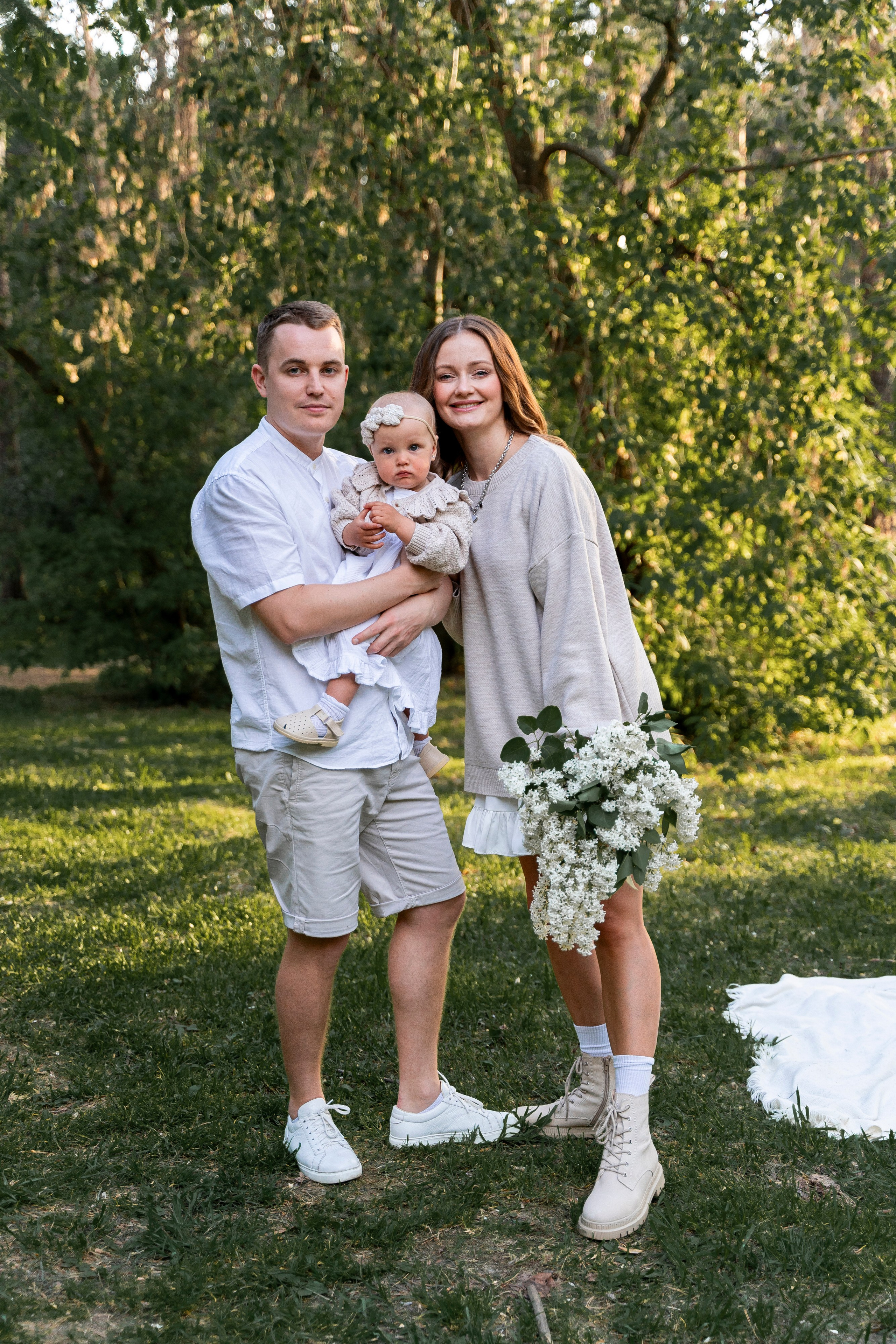 Виталя, Таня и Адель. Волик Мария