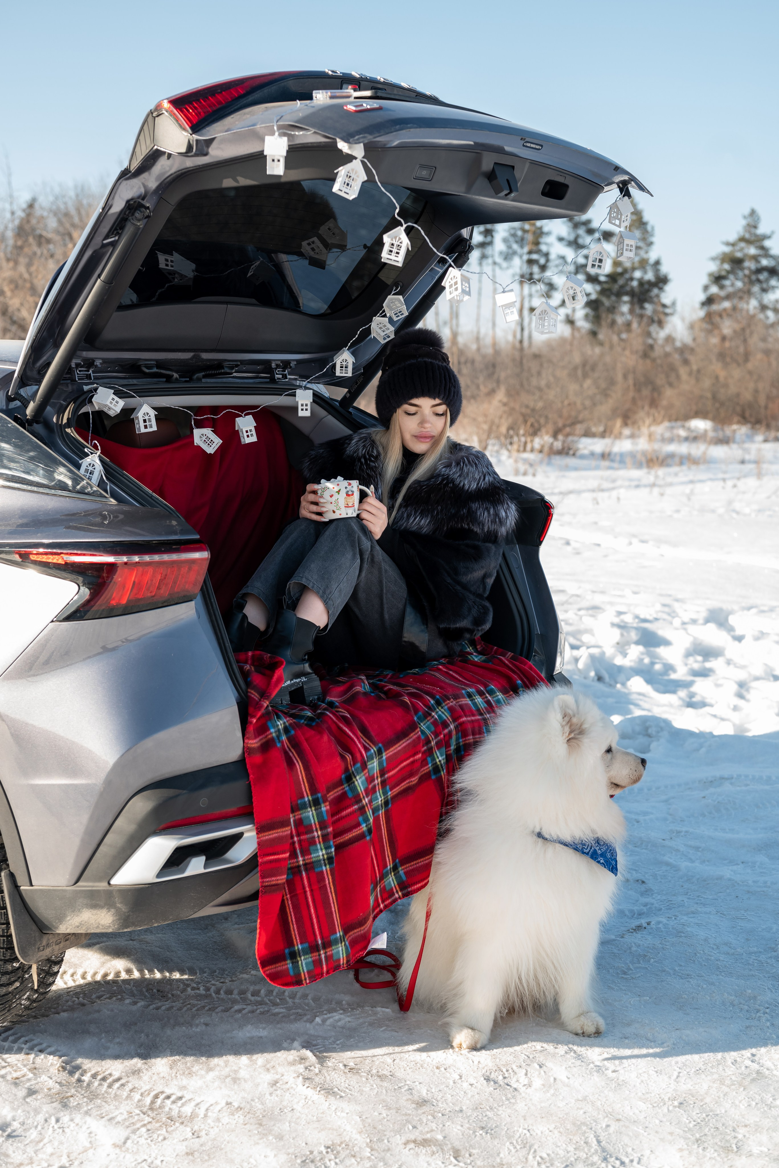 Фотопроект с Платоном и машиной на улице. Фотограф в городе Салават