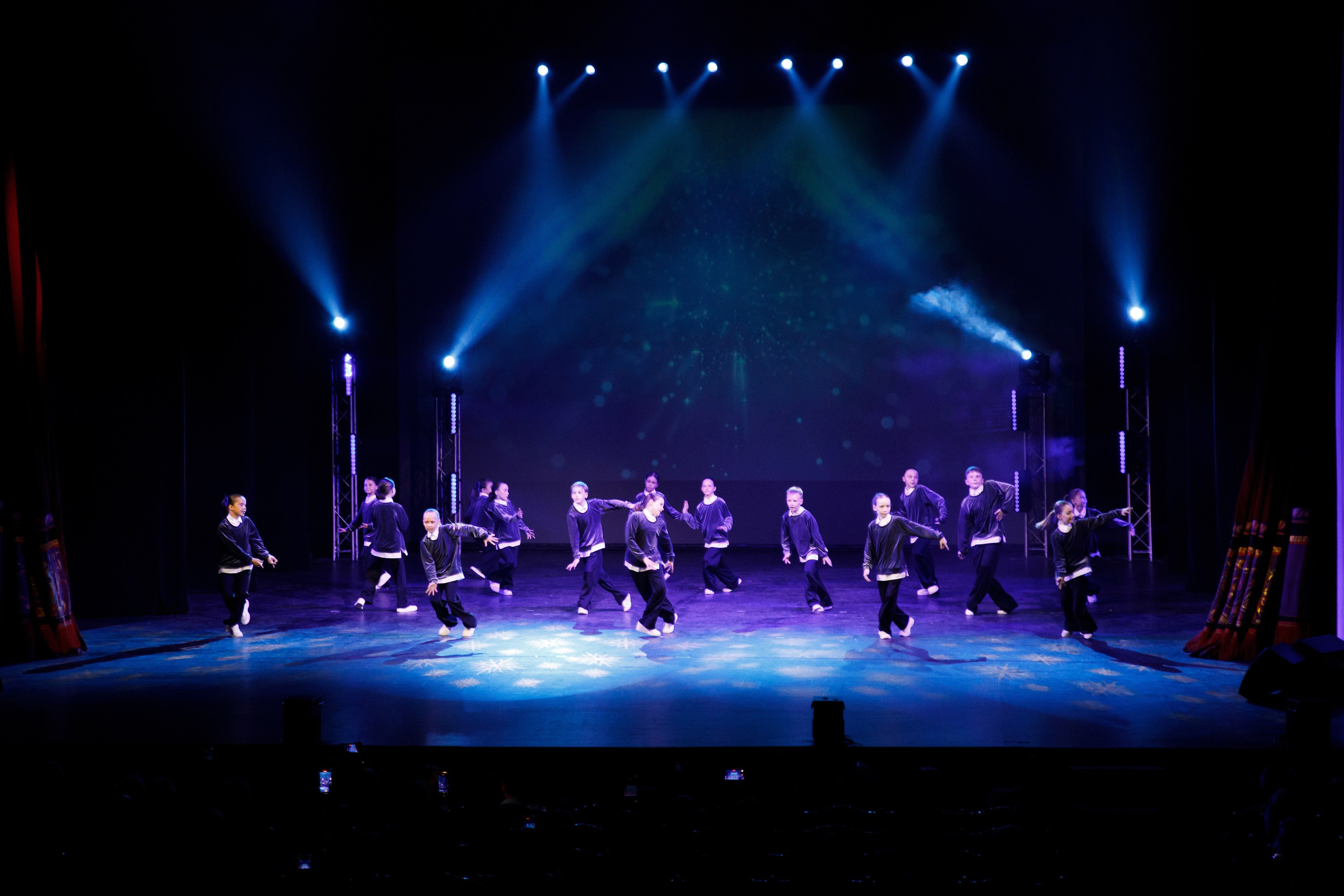 Отчётный концерт TODES Пермь. Фотограф Дмитрий Молчанов | Фотограф Пермь | Фотограф