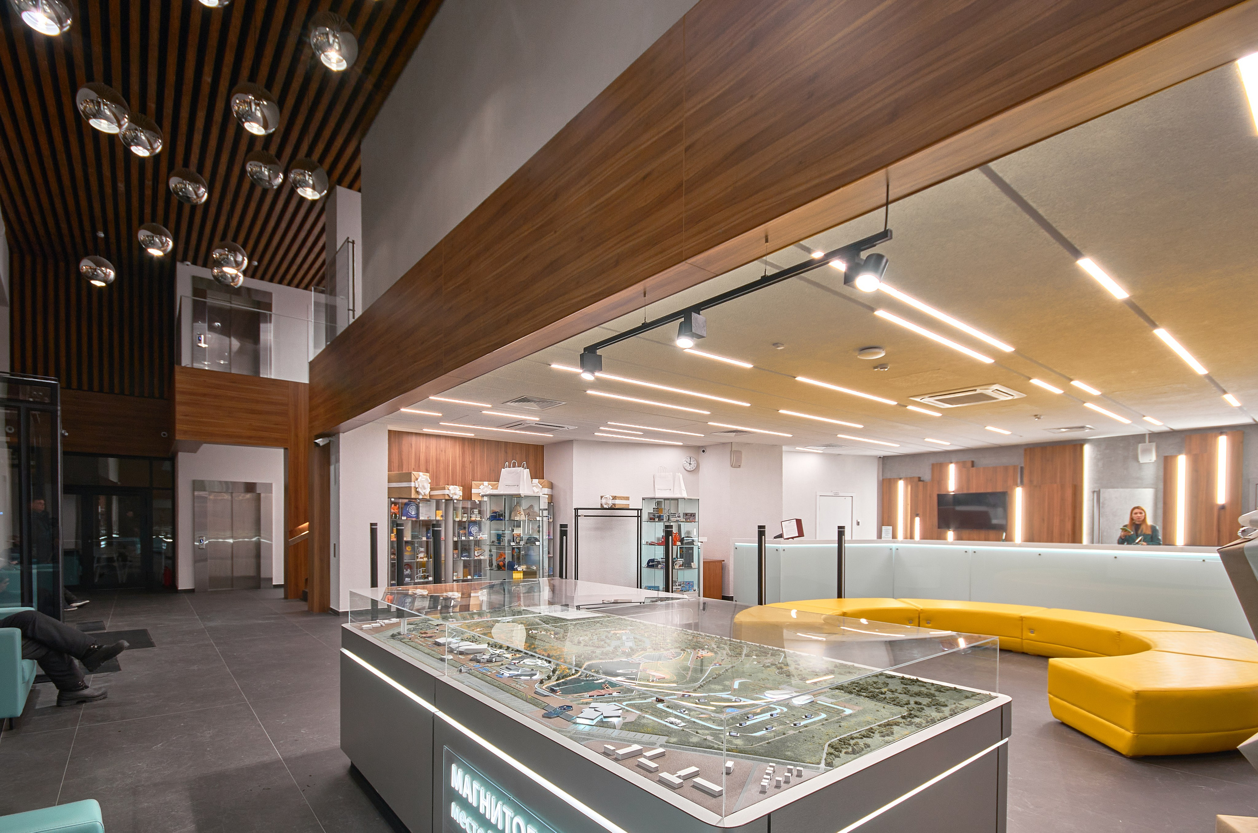 Информационный центр, Притяжение. Абросимов Лев интерьерный и архитектурный фотограф