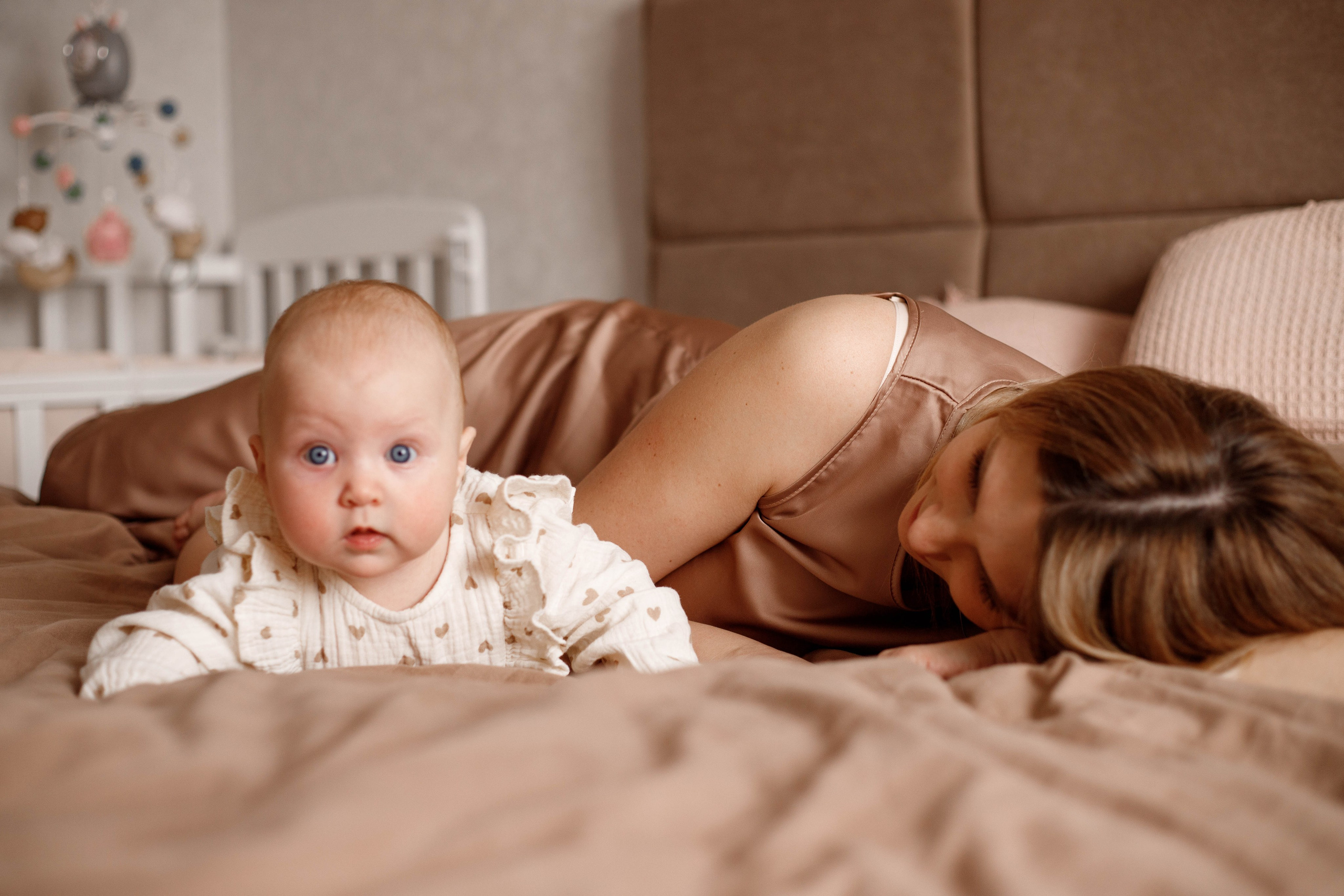 «Между мамой и мной». Главная