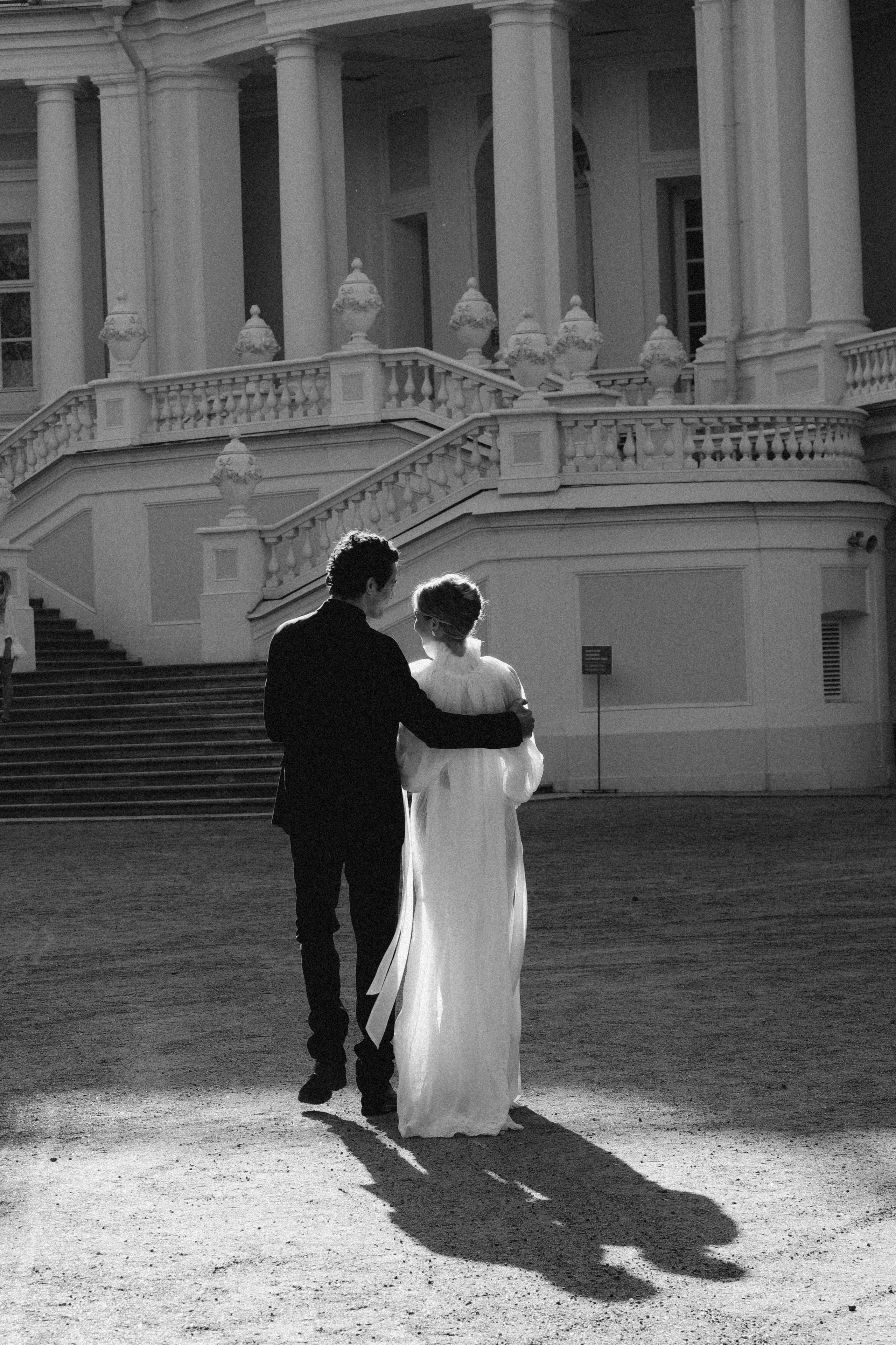 СВАДЕБНАЯ СЬЕМКА В ПАРКЕ ОРАНИЕНБАУМ. Профессиональный фотограф, Санкт-Петербург — Виктория Богомолова