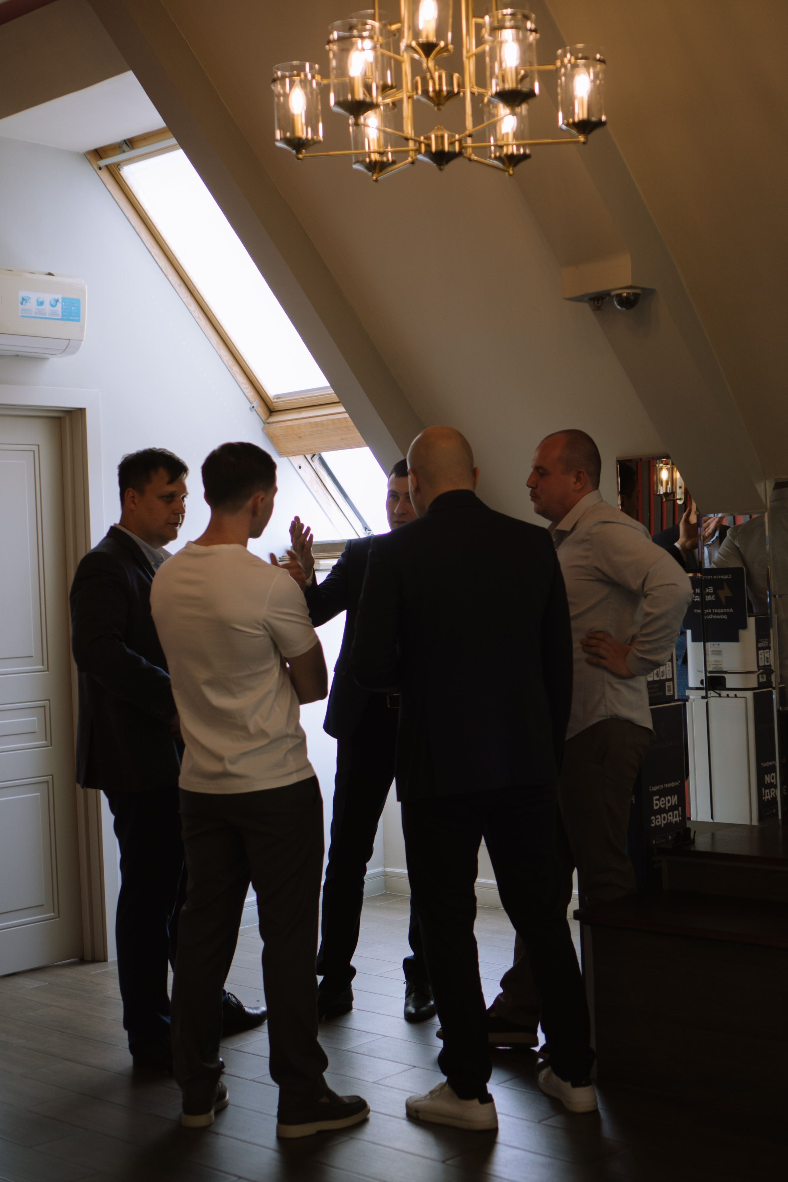 СВАДЕБНЫЙ БАНКЕТ НА ВЛАДИМИРСКОЙ В САНКТ-ПЕТЕРБУРГЕ (КАМЕРНАЯ СВАДЬБА). Профессиональный фотограф, Санкт-Петербург — Виктория Богомолова