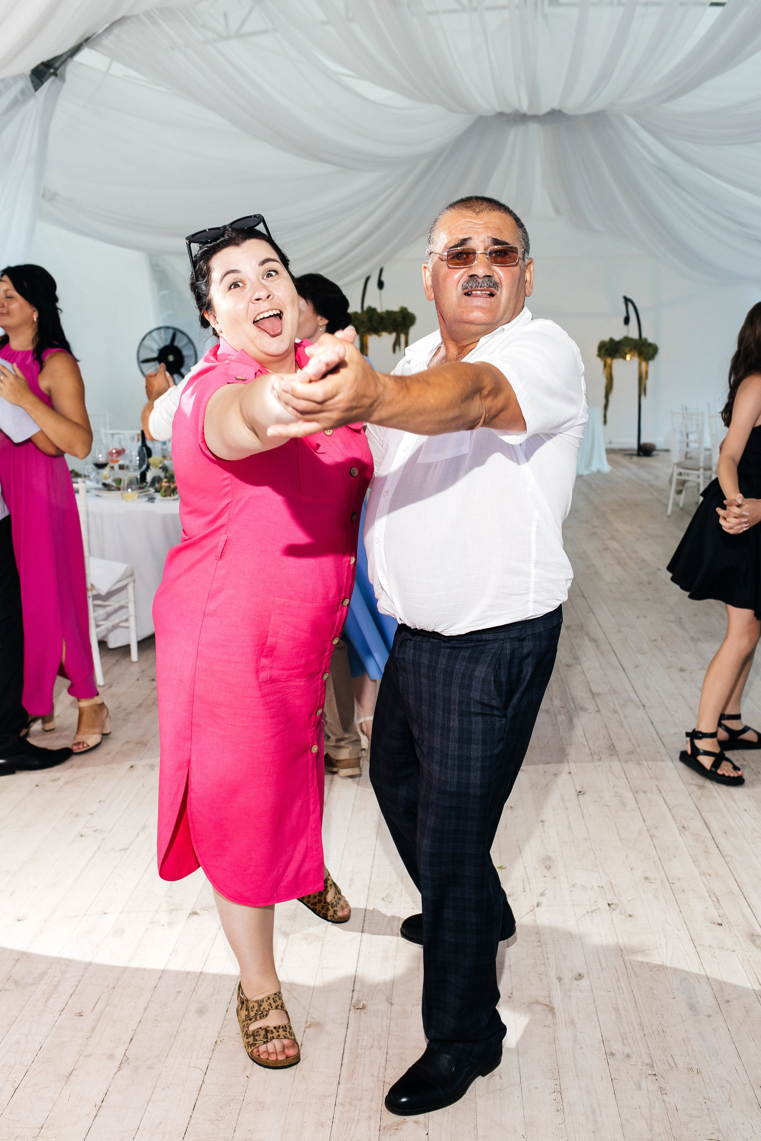 Летняя свадебная фотосессия