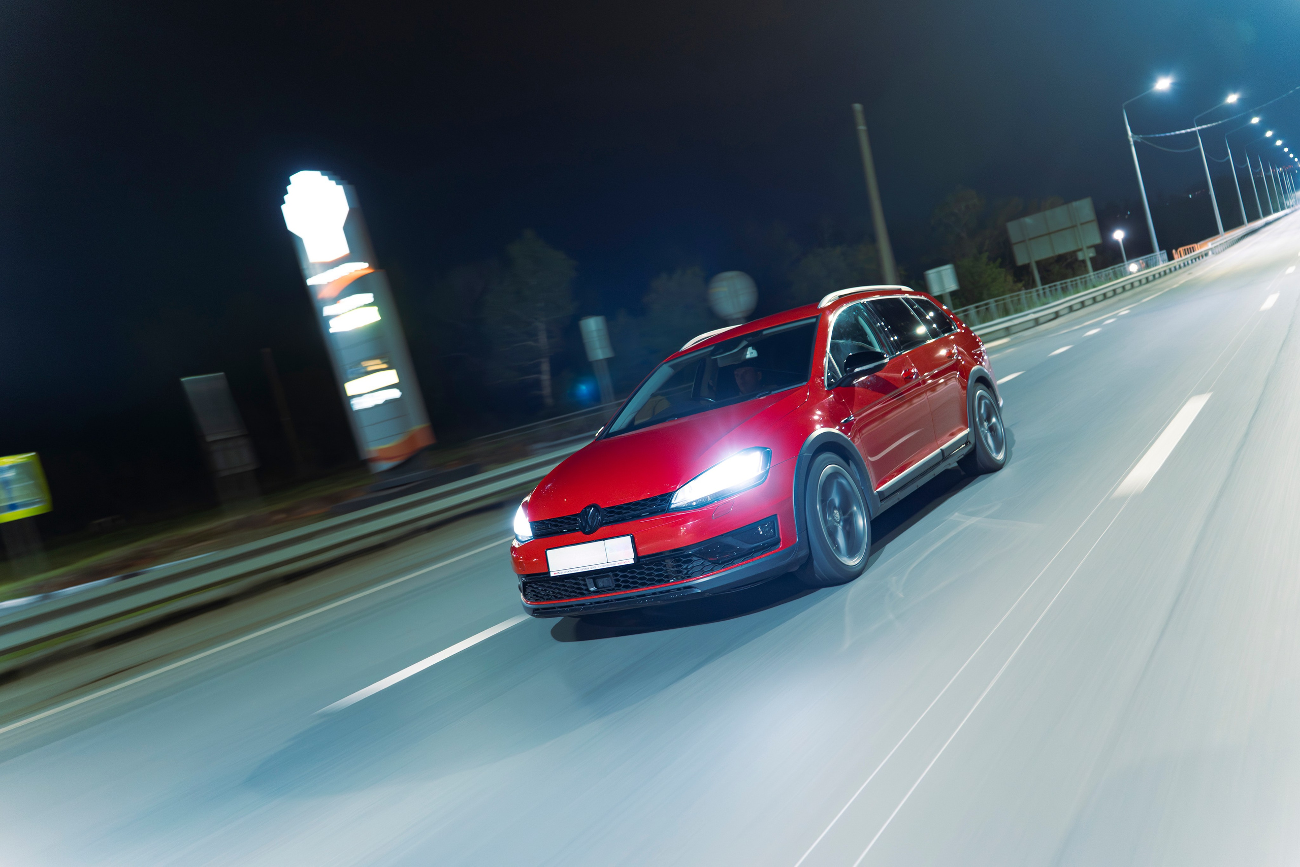 VW Golf+ Alltrack. Автомобильный фотограф в Санкт Петербурге. Евгений Коновалов