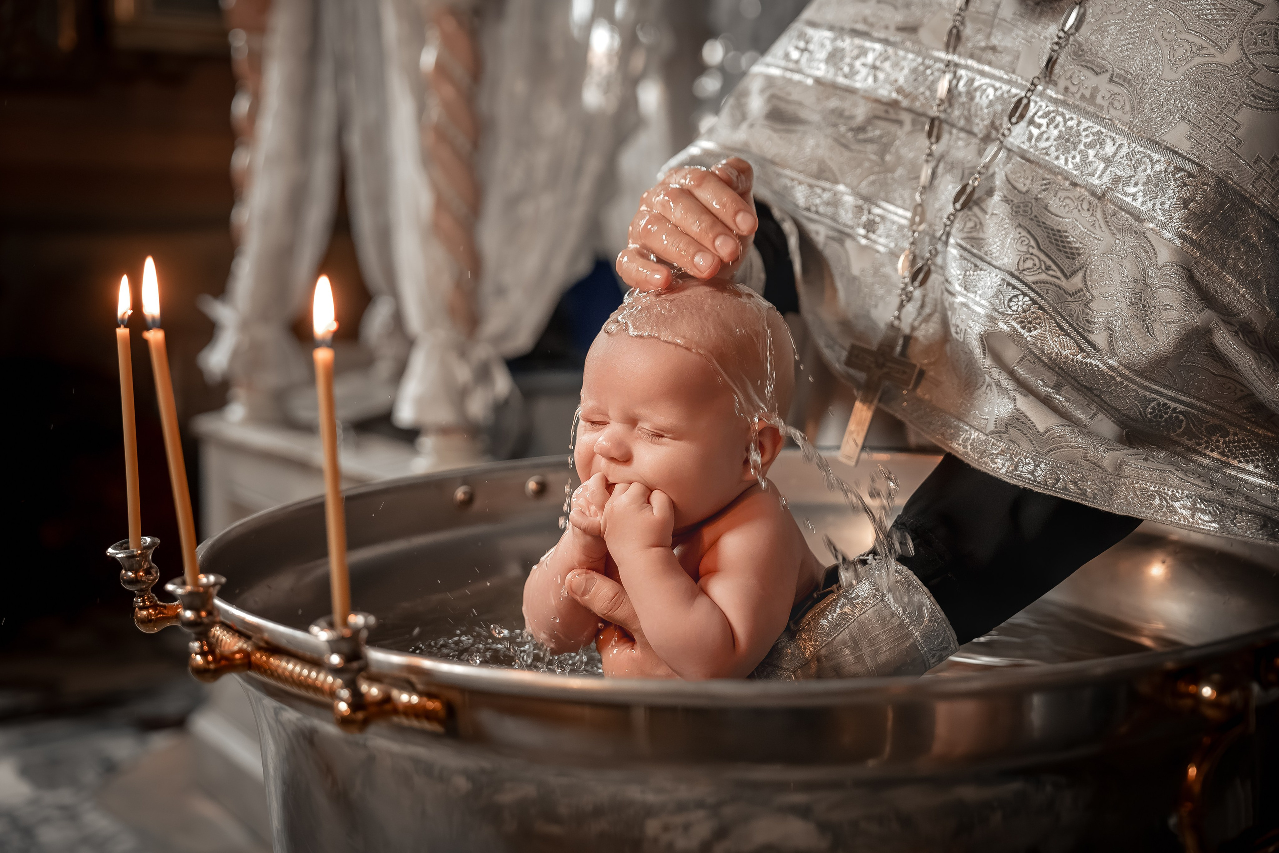 Фото- и видеосъёмка крещения и венчания. Фото- и видеосъёмка крещения и венчания. Фотограф на крещение Москва