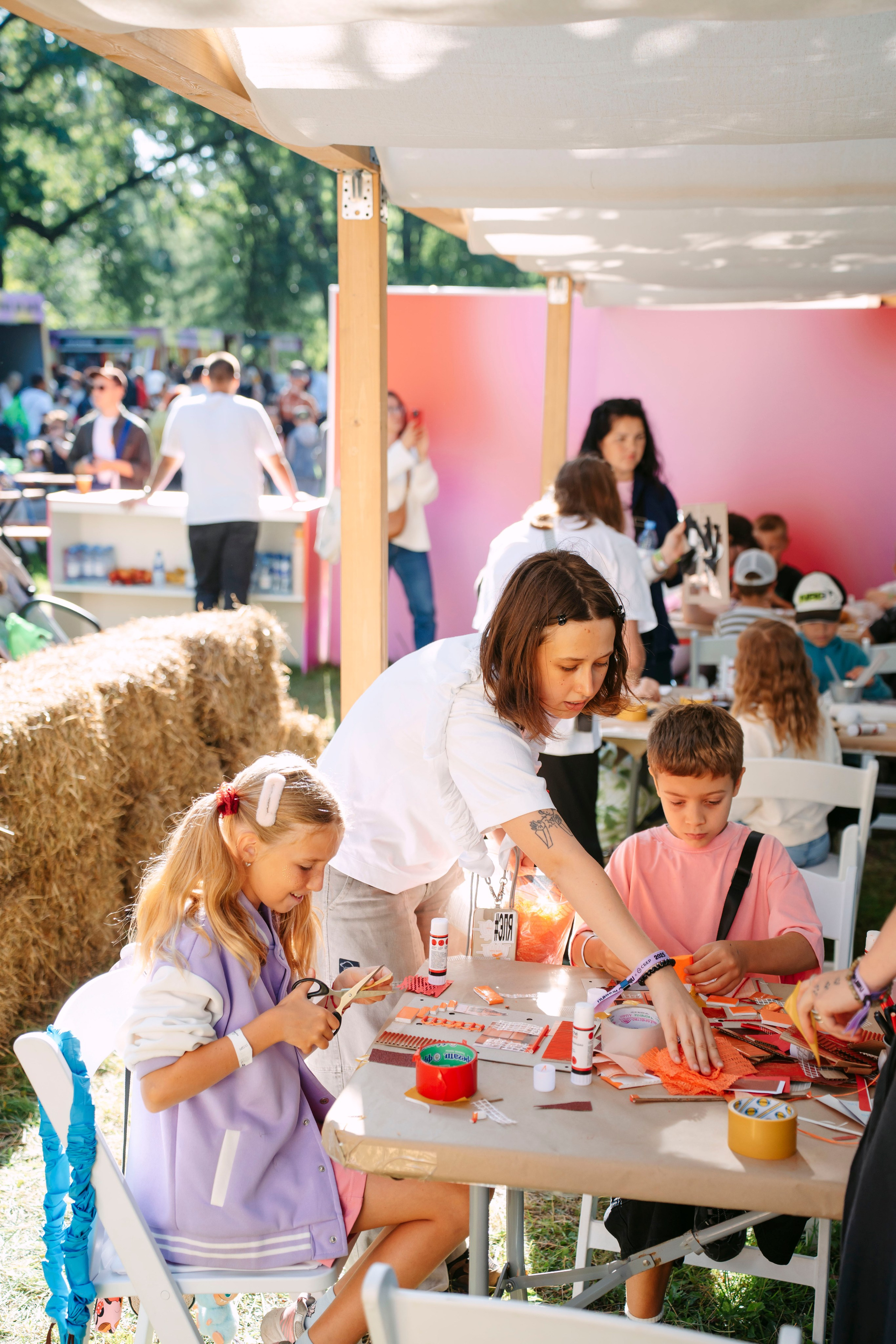 Брусника х Пикник Афиши / 2025. Саша Копылов, фотограф в Казани