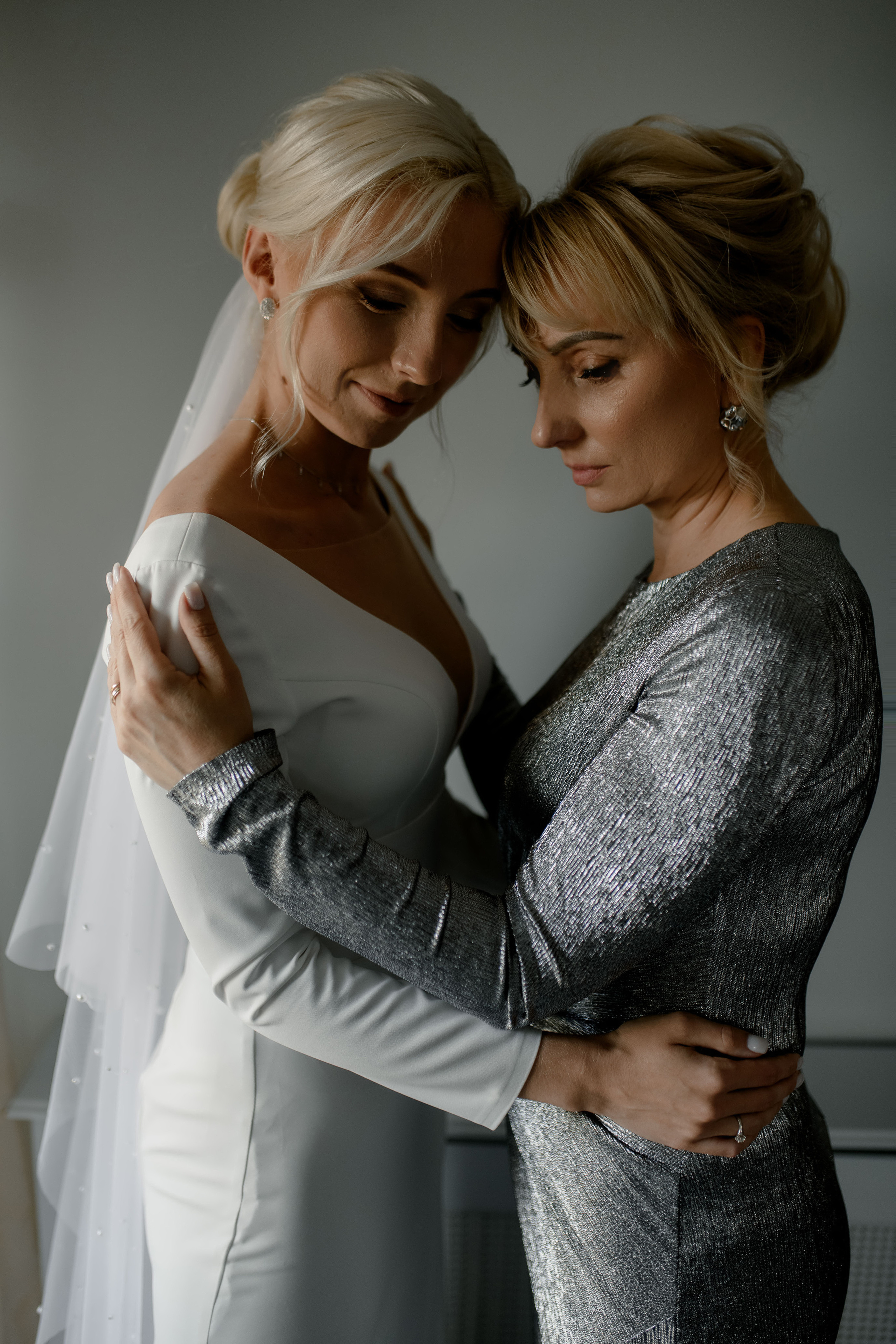 Елена и Александр. Анна Чугунова