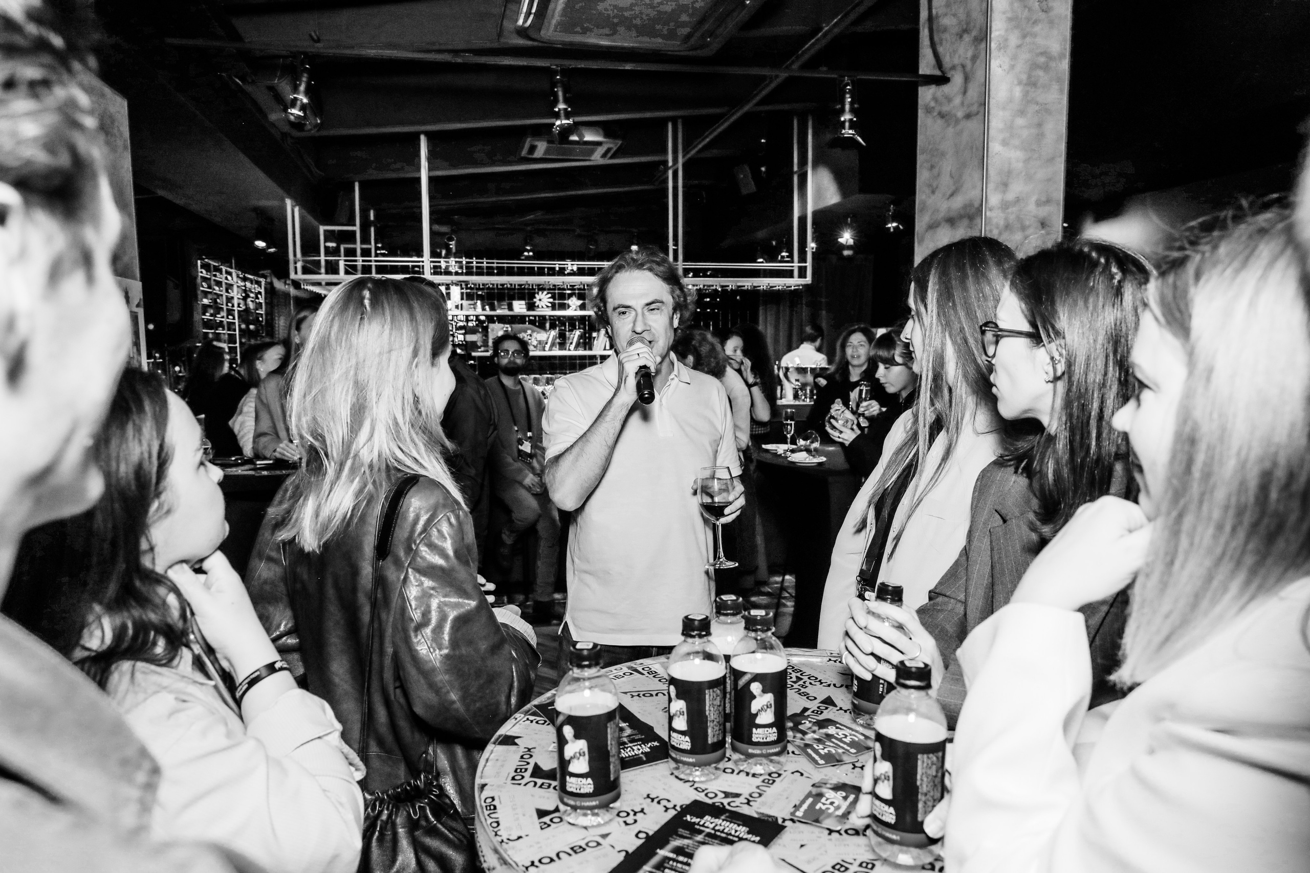 Дегустация от SimpleWine. Фотографии Media Direction Group