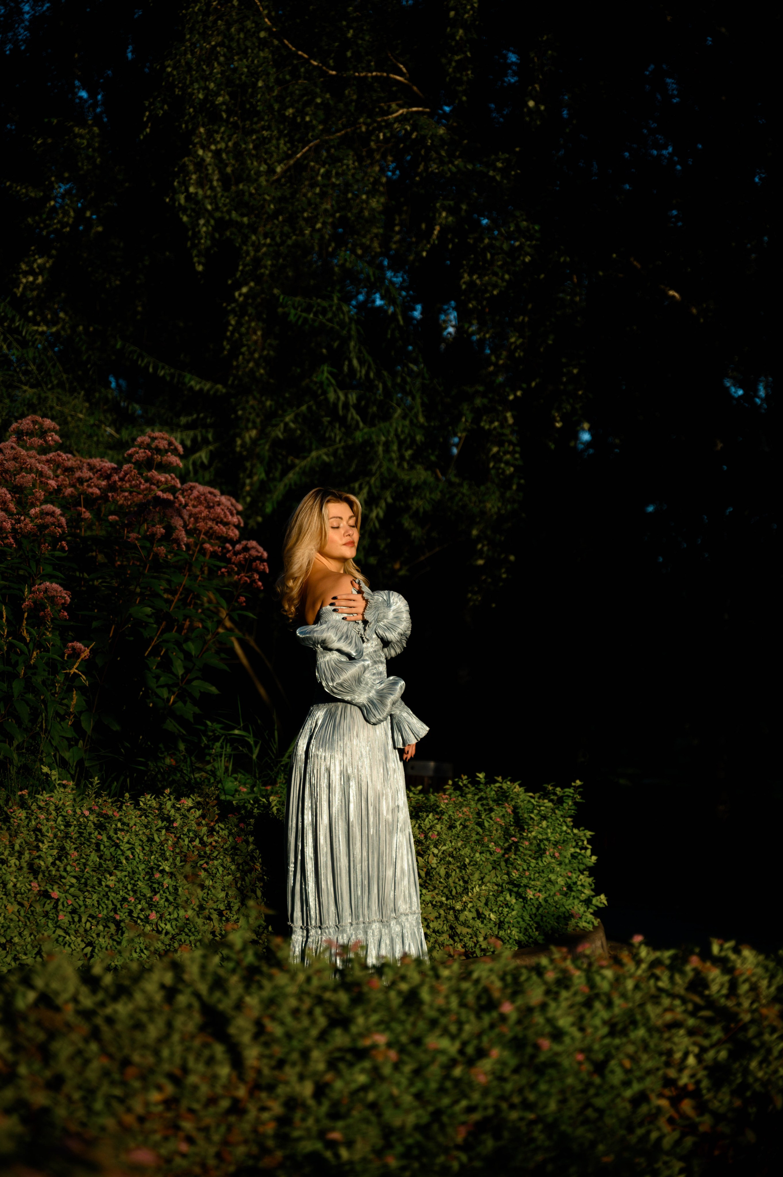 Фотосессия в парке для Елены. Портретный и Фитнес фотограф в Москве Владислава Рыбалкина