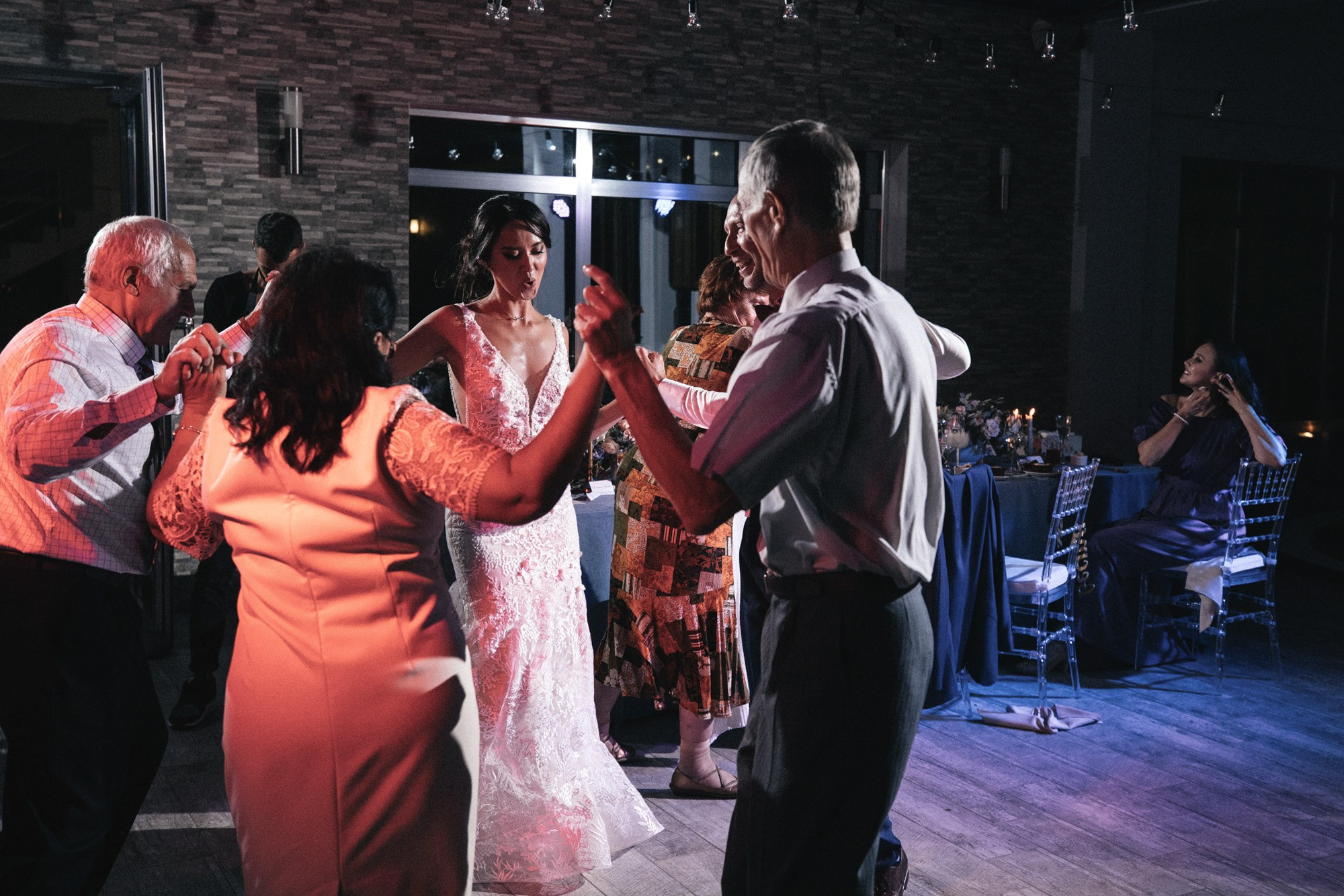 Свадебная фотосессия на вилле в Сочи. Свадебный, репортажный фотограф Дмитрий Макарченко