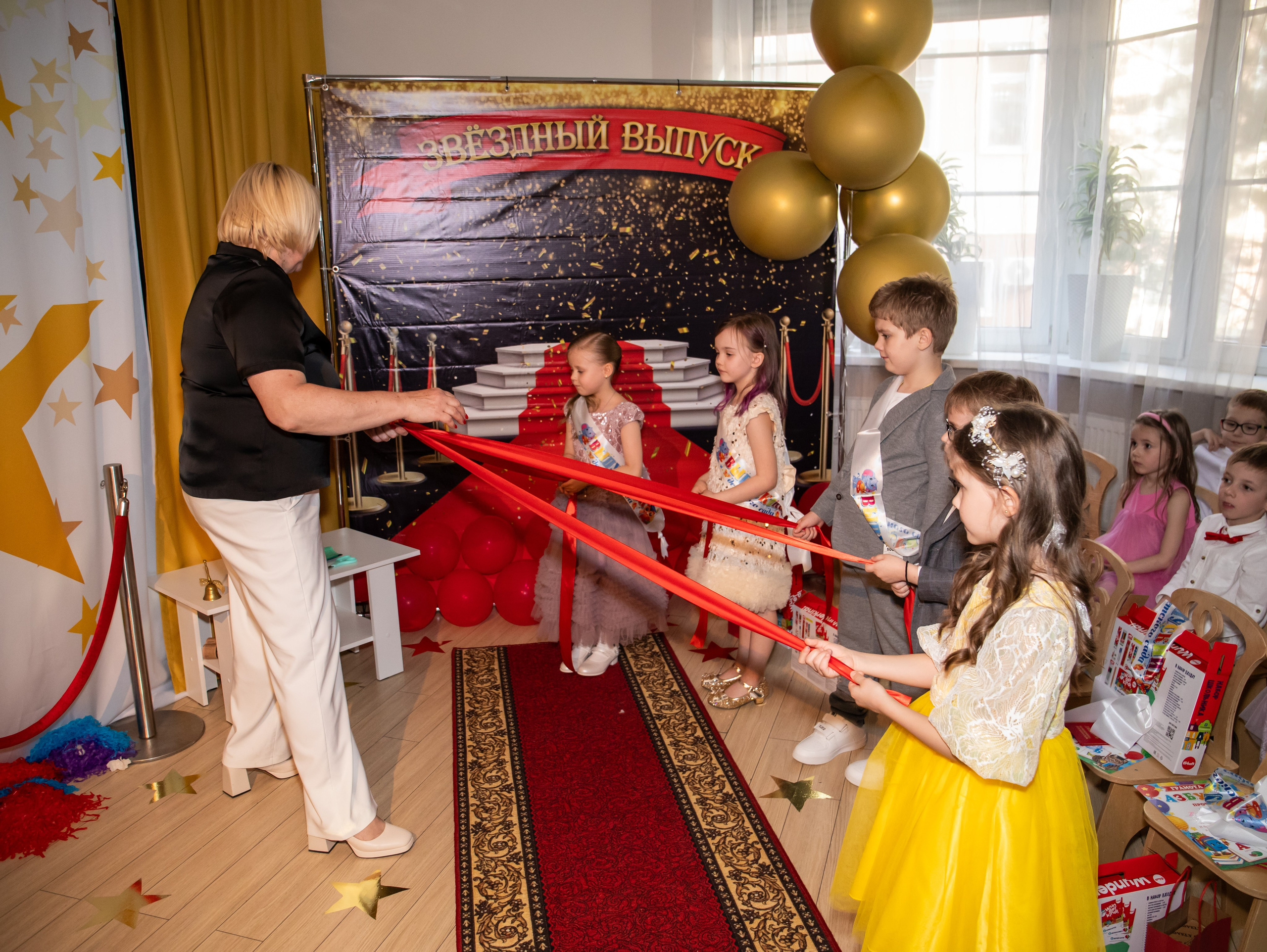 Утренник дет сад. Свадебный и семейный фотограф в Москве Мила Широких