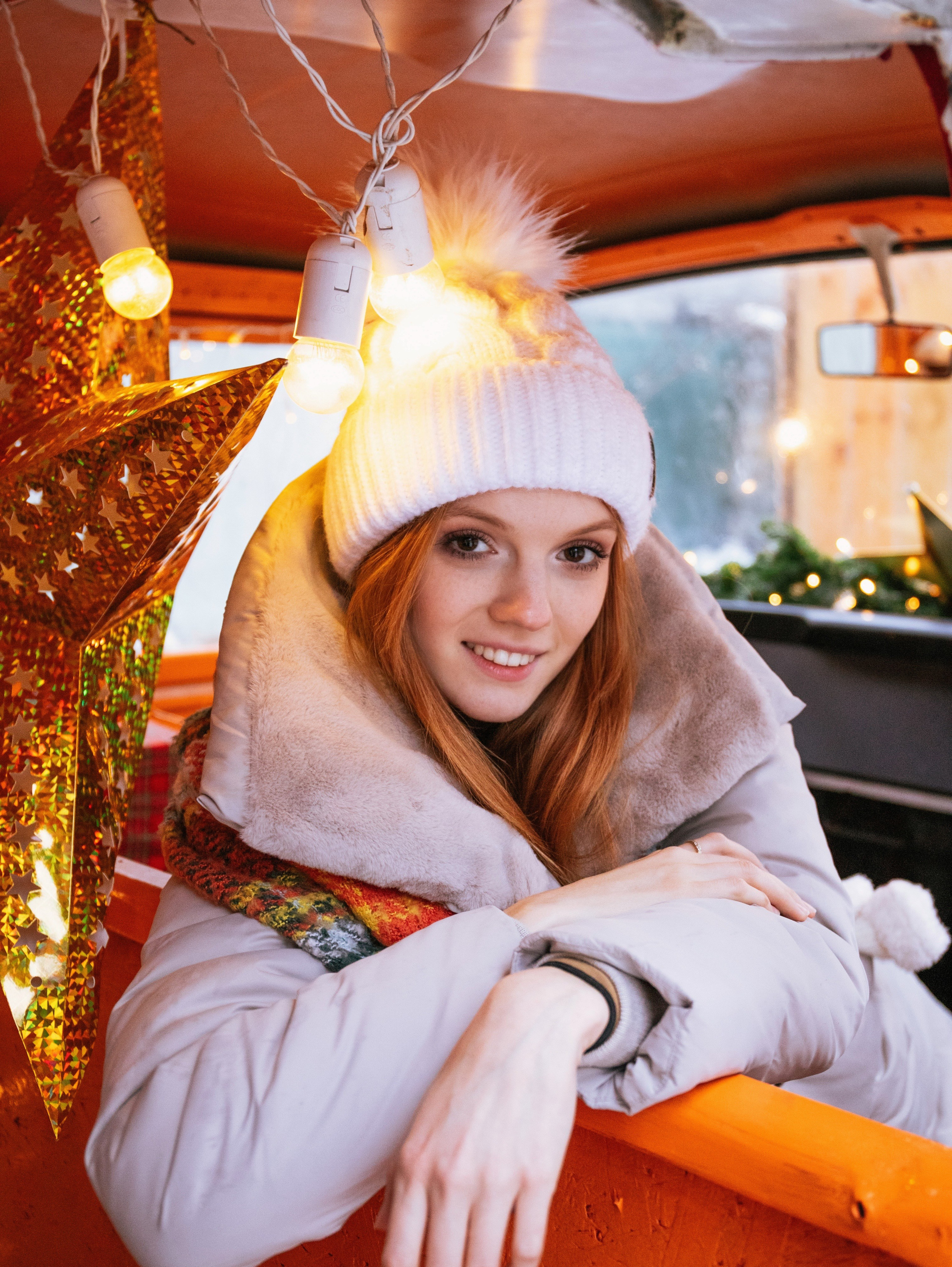 Новогодняя съемка с локацией «автобус». Свадебный и семейный фотограф в Москве Мила Широких