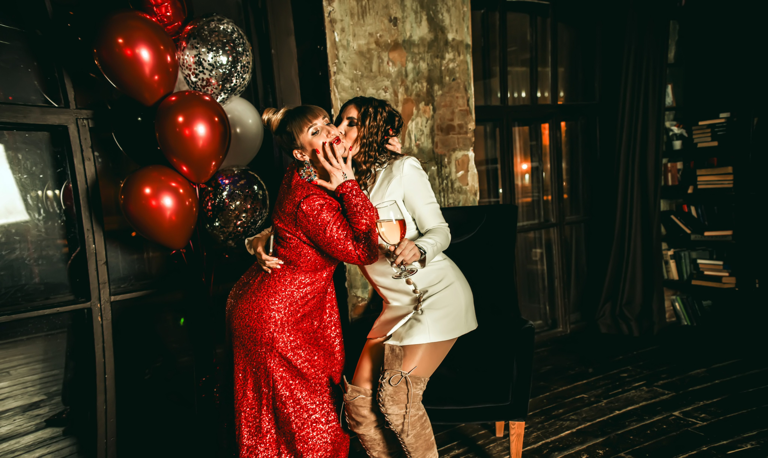 Тематическая вечеринка на юбилей 35 лет. Свадебный, семейный, детский, контент фотограф в Омске Максим Ильин