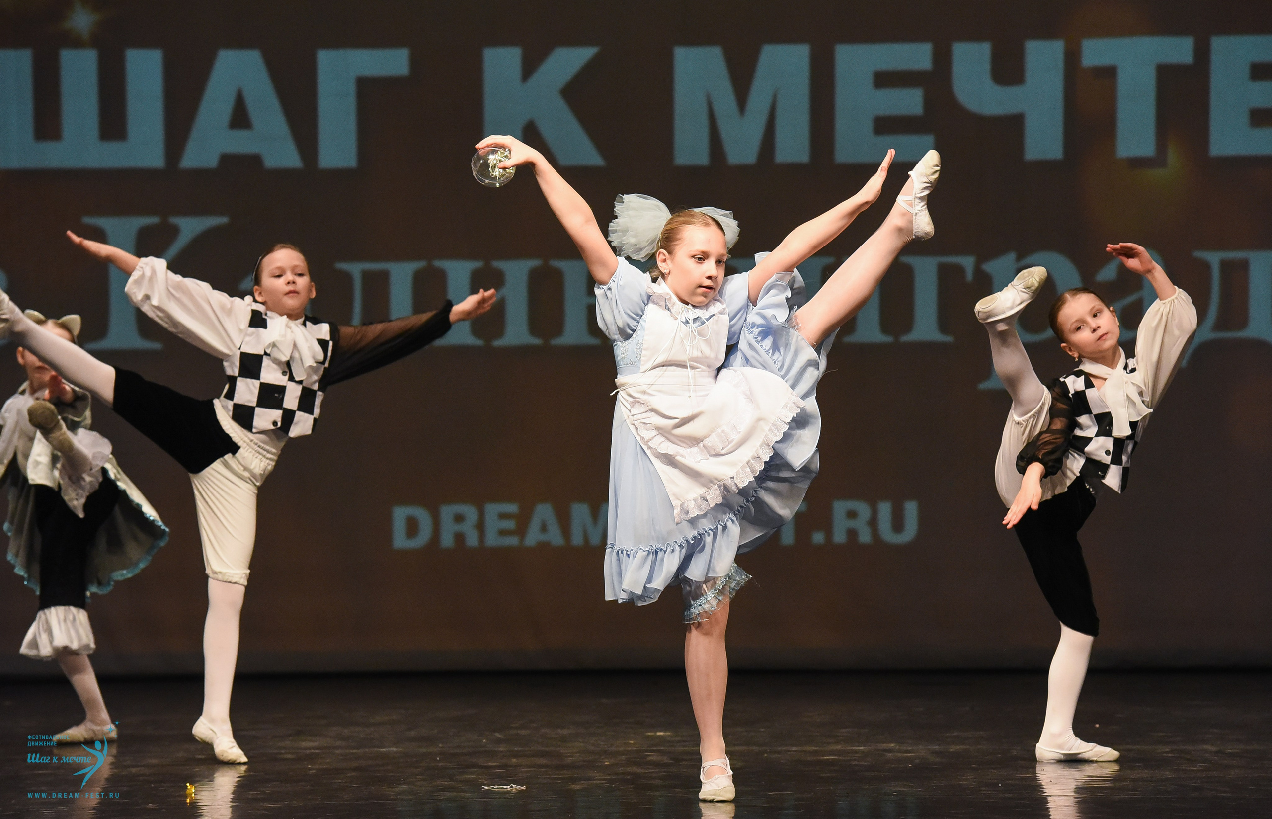 22.03.2025 Фестивальное движение «Шаг к мечте» г. Калининград. Медиастудия Фото Концепт