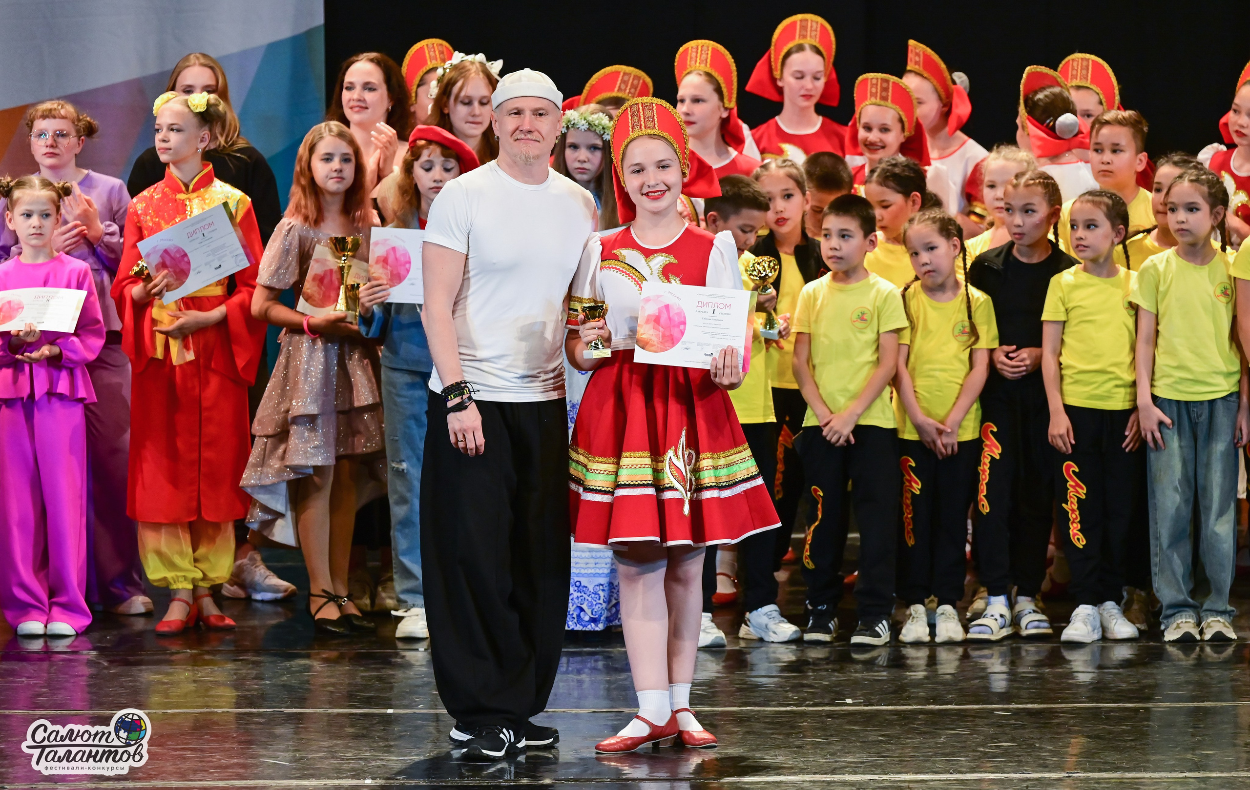 13.06.2025 «Салют Талантов» 41-й Международный фестиваль-конкурс «МОСКВА ВЕРИТ ТАЛАНТАМ» г. Москва. Медиастудия Фото Концепт