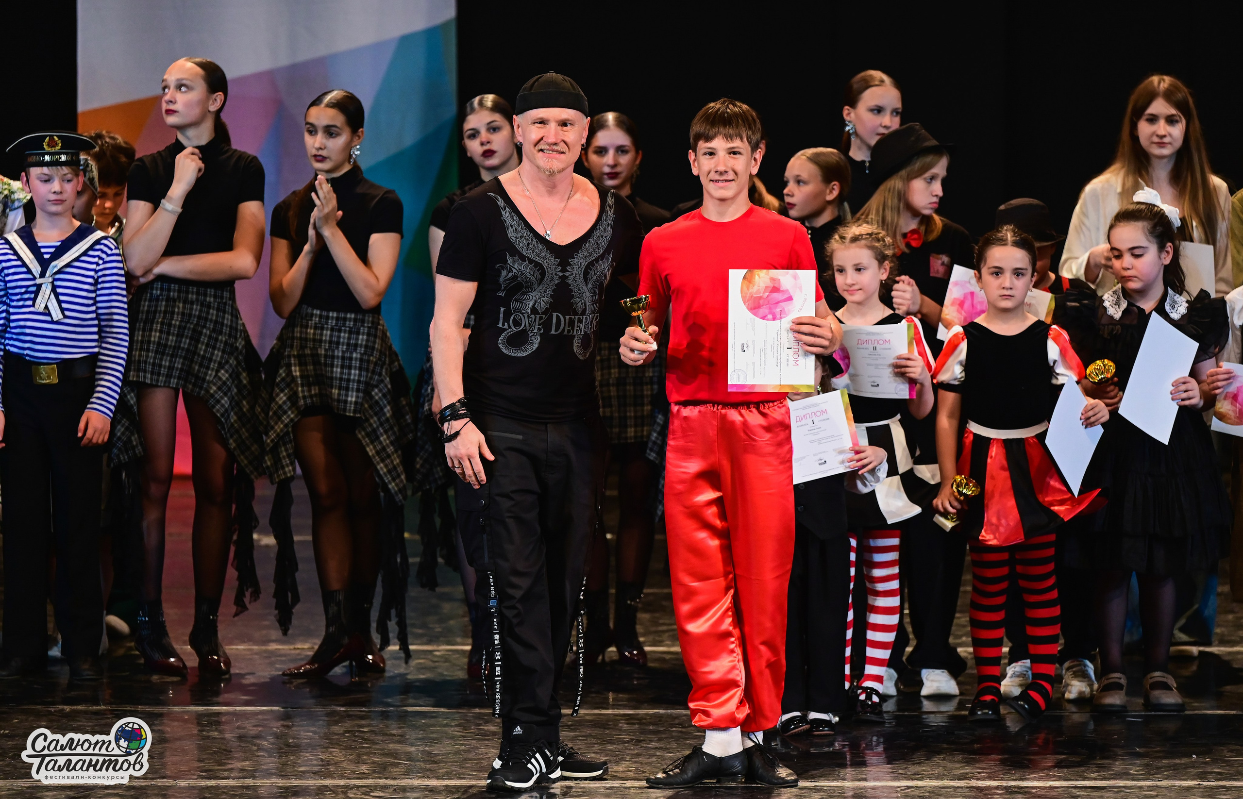 14.06.2025 «Салют Талантов» 41-й Международный фестиваль-конкурс «МОСКВА ВЕРИТ ТАЛАНТАМ» г. Москва. Медиастудия Фото Концепт