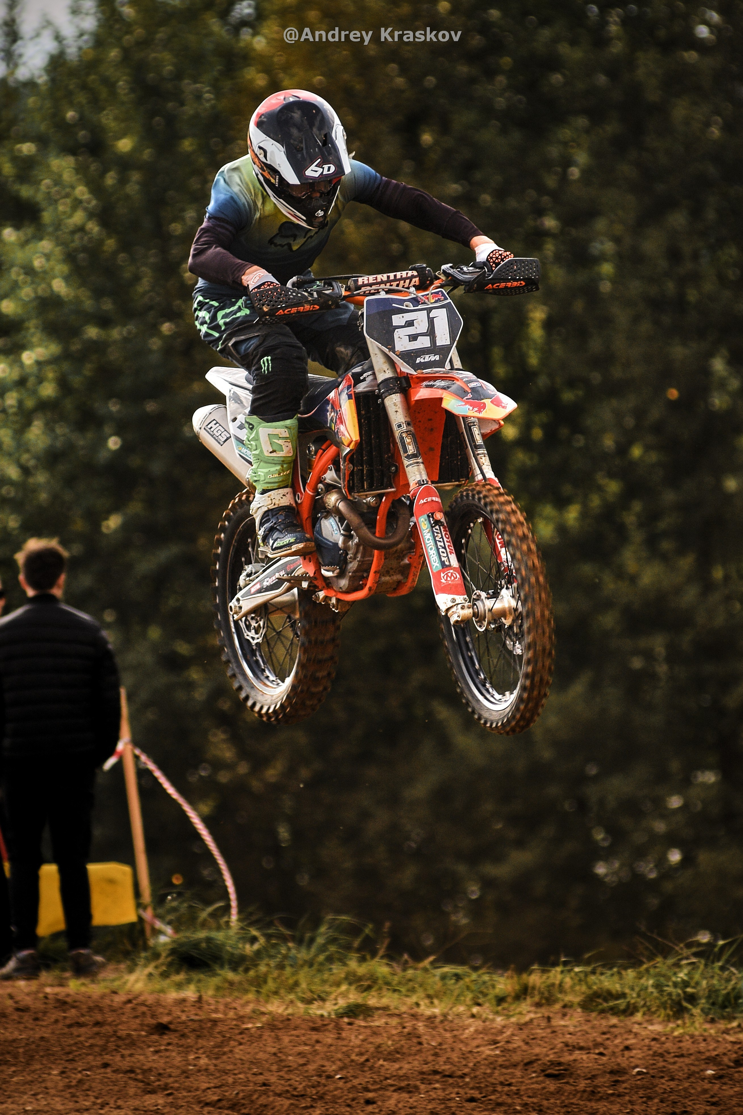 Мотокросс в городе Чкаловск. Фотограф Красков Андрей